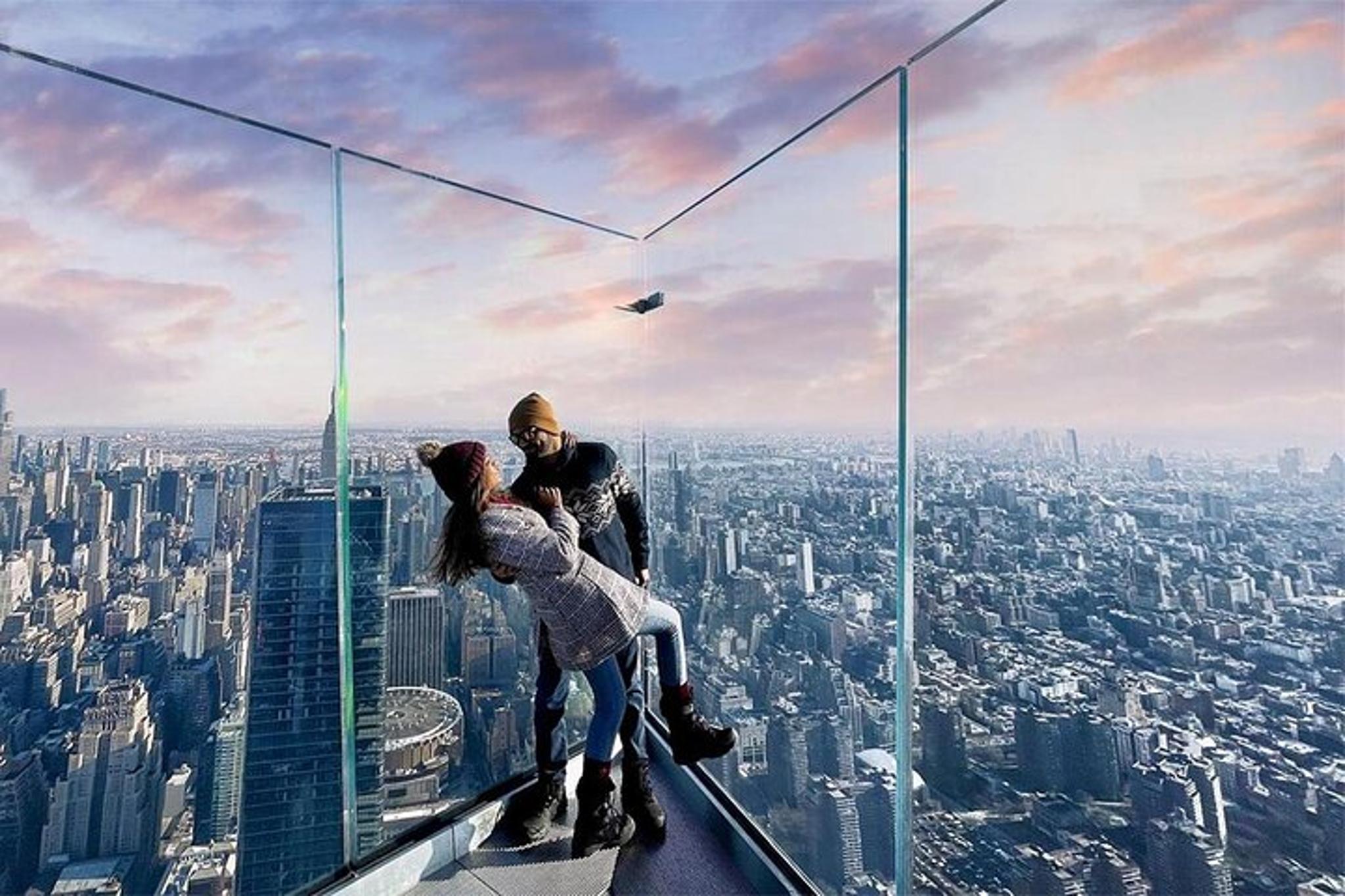 New York Observation Deck and Walking Tour