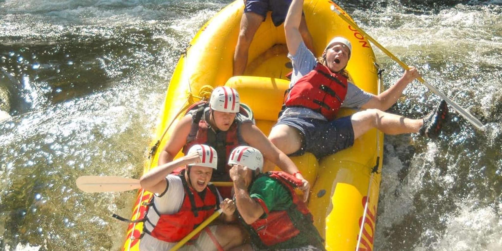 Clayton Chattooga River Rafting on Class III Rapids - Image 2