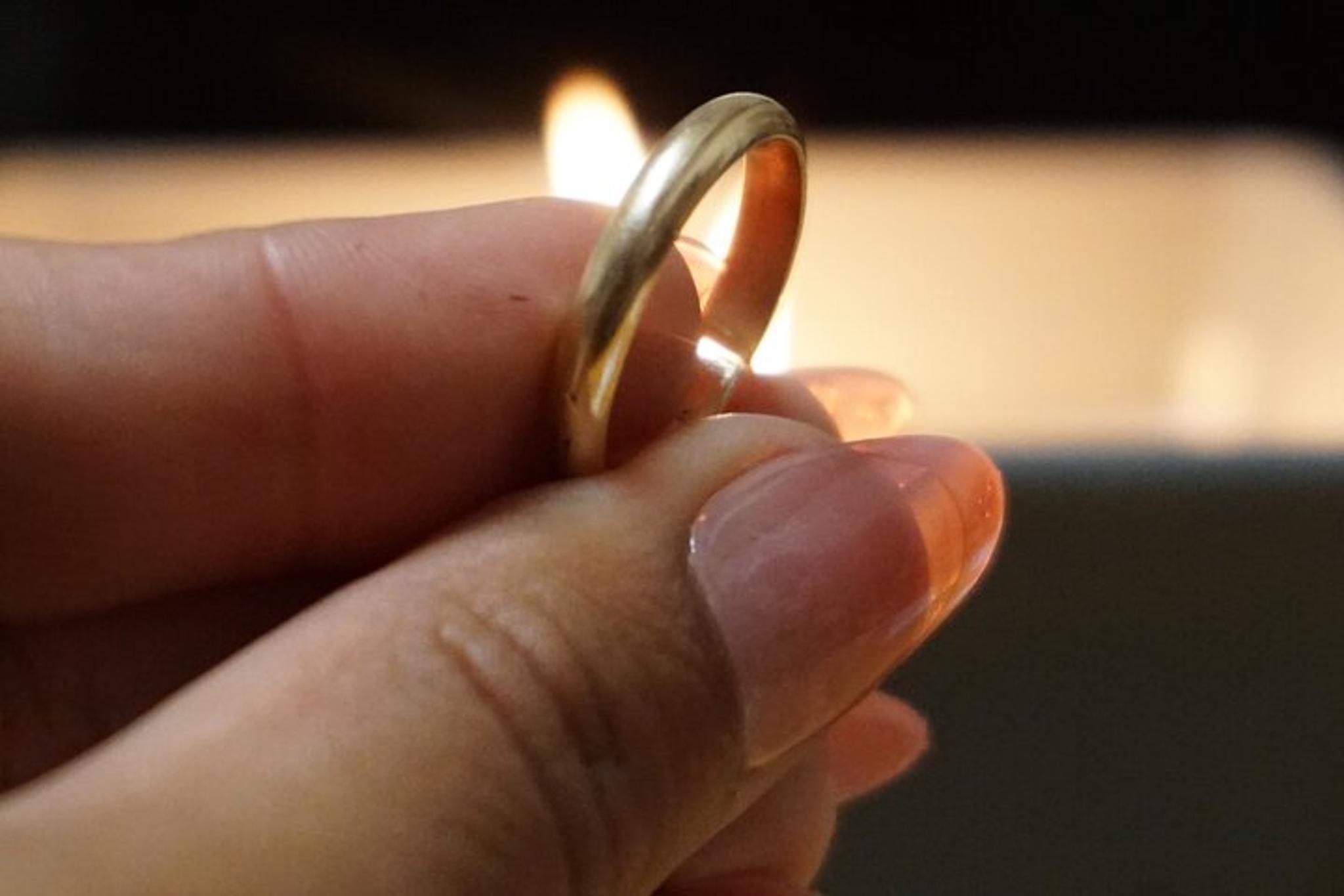 St Petersburg Silver Ring Making Experience - Image 1