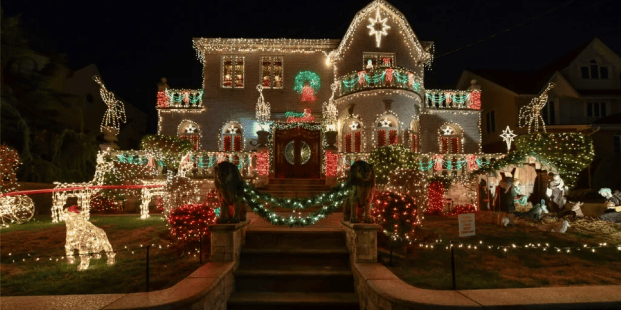 New York City Dyker Heights Christmas Lights Tour
