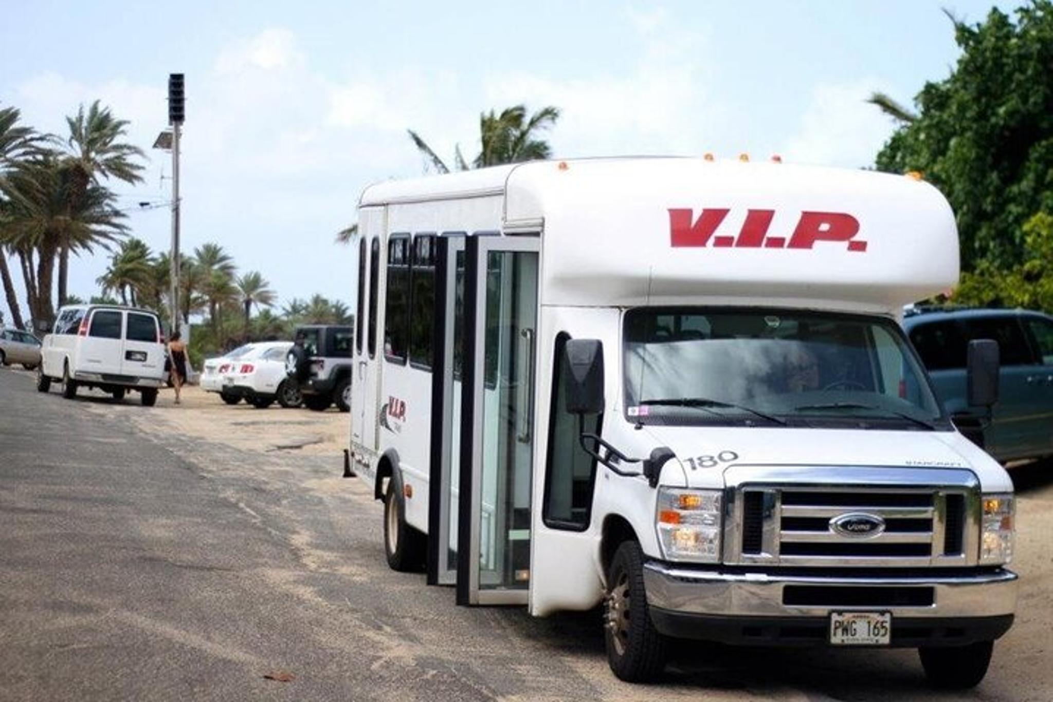 Maui Airport Shuttle Round-Trip - Image 3
