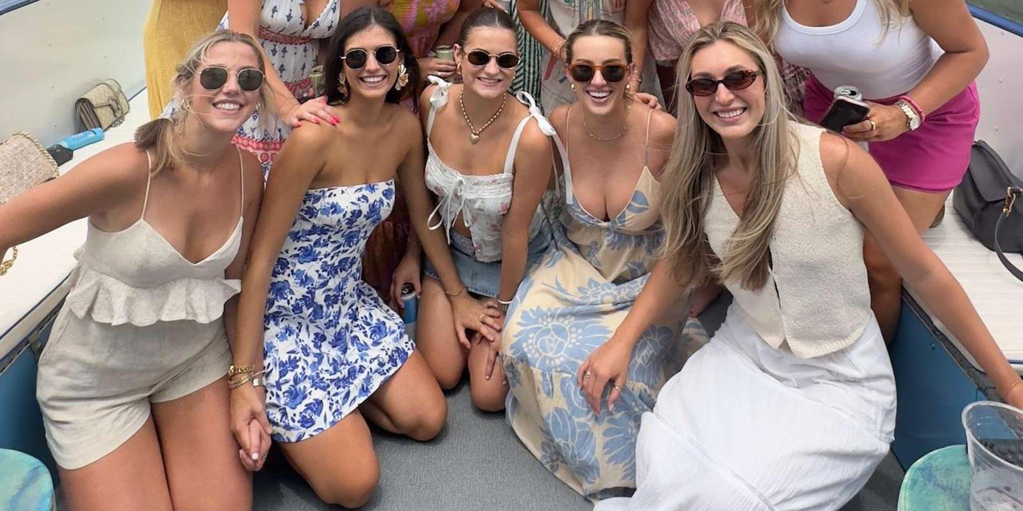 Charleston Dolphin and Party Boat Cruise - Image 4