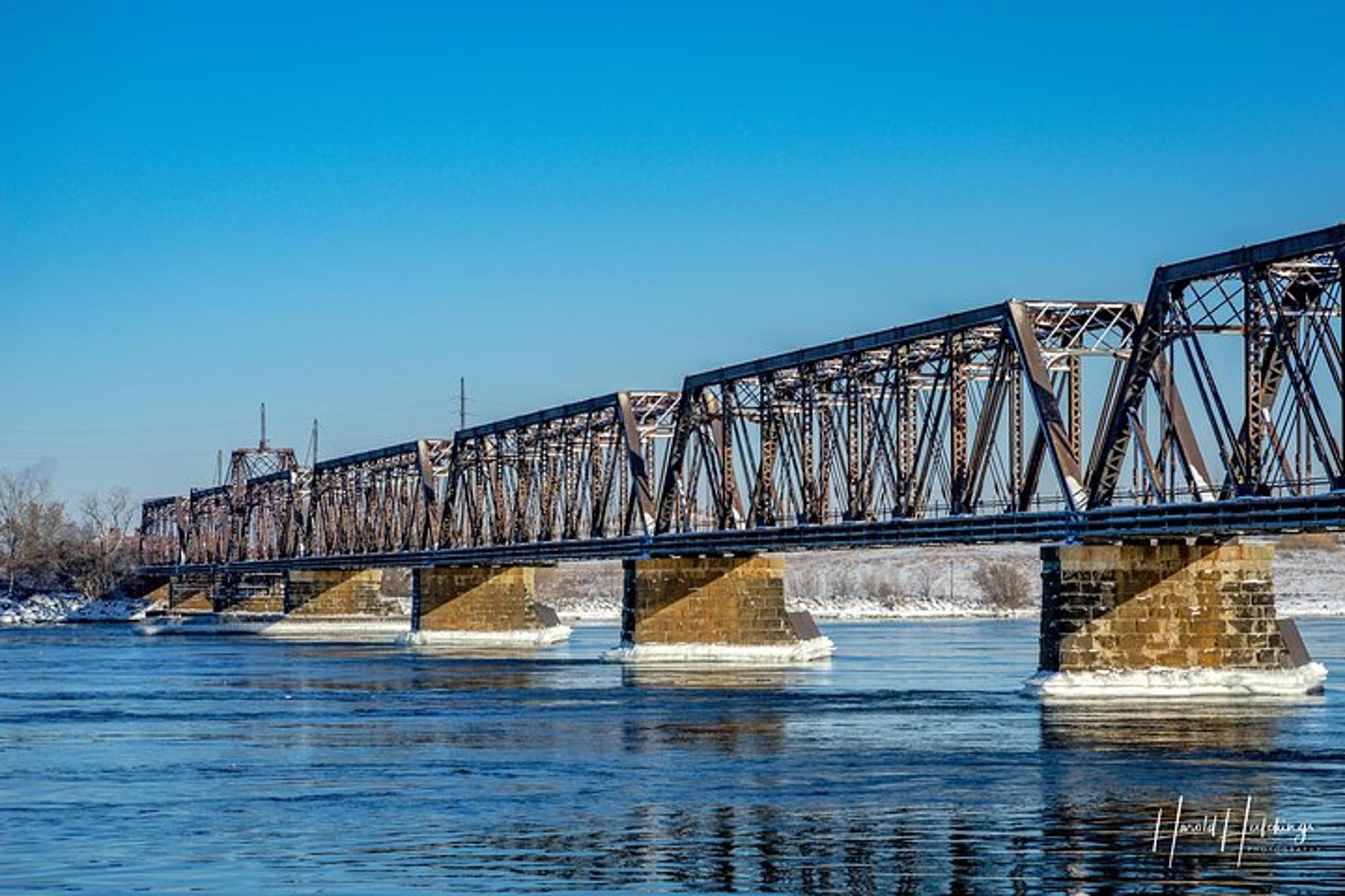 Buffalo Airport to Niagara Falls Private Transfer - Image 2