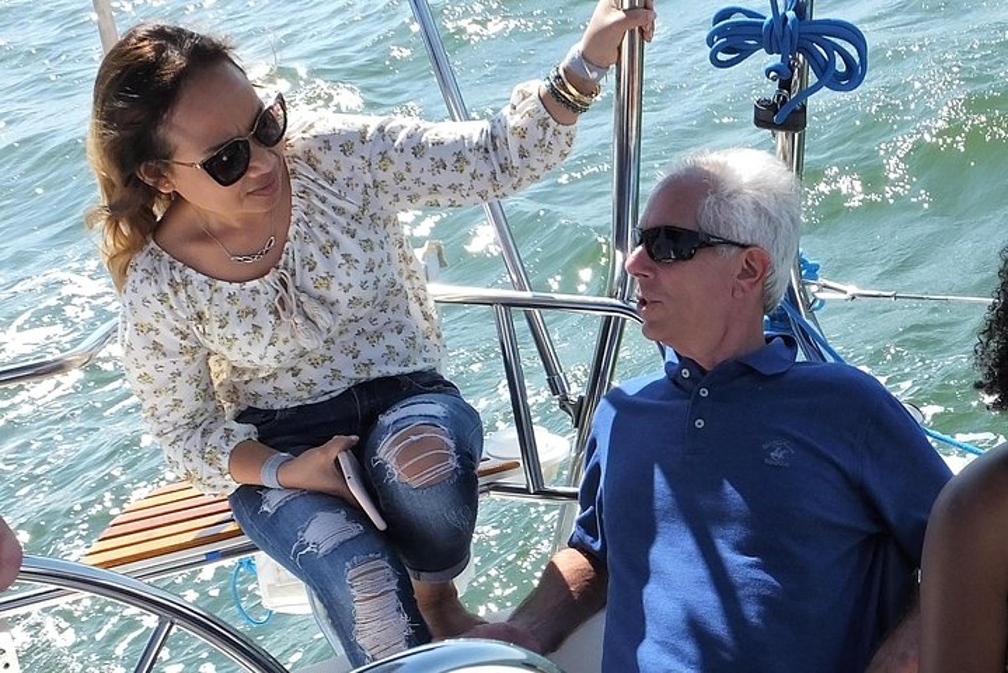 Williamsburg Sailing Adventure - Image 4