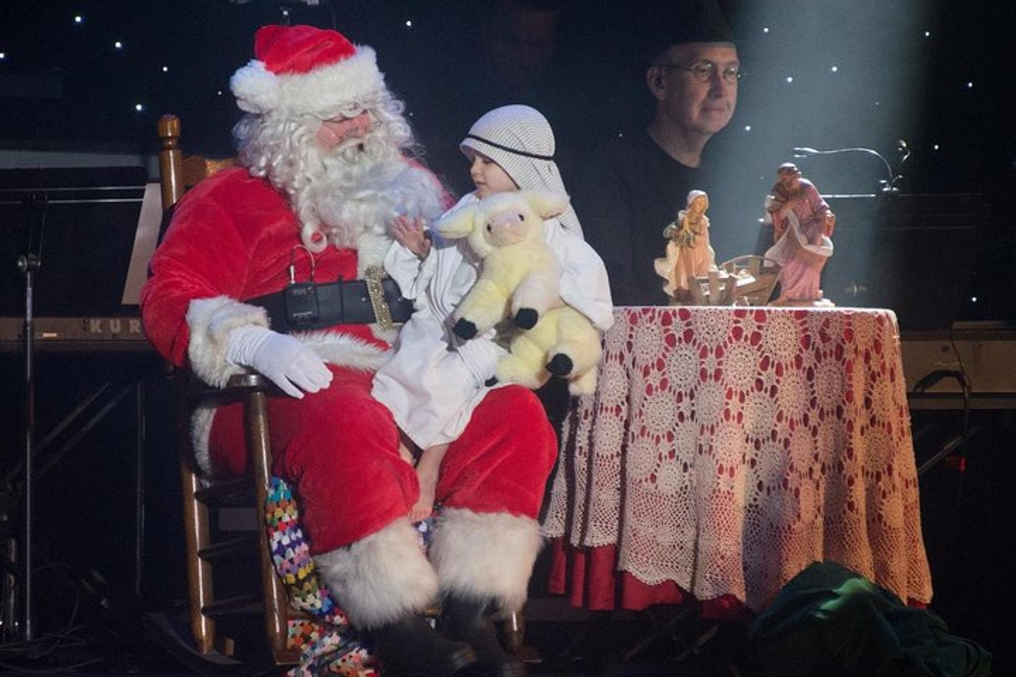 Branson Christmas Show by Hughes Brothers - Image 2