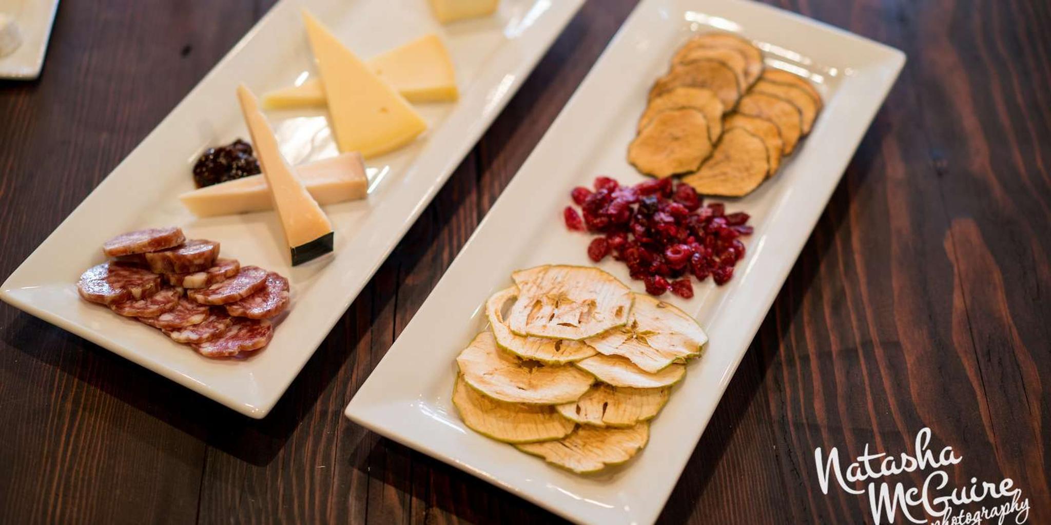 Healdsburg Wine and Food Pairing Walking Tour - Image 3