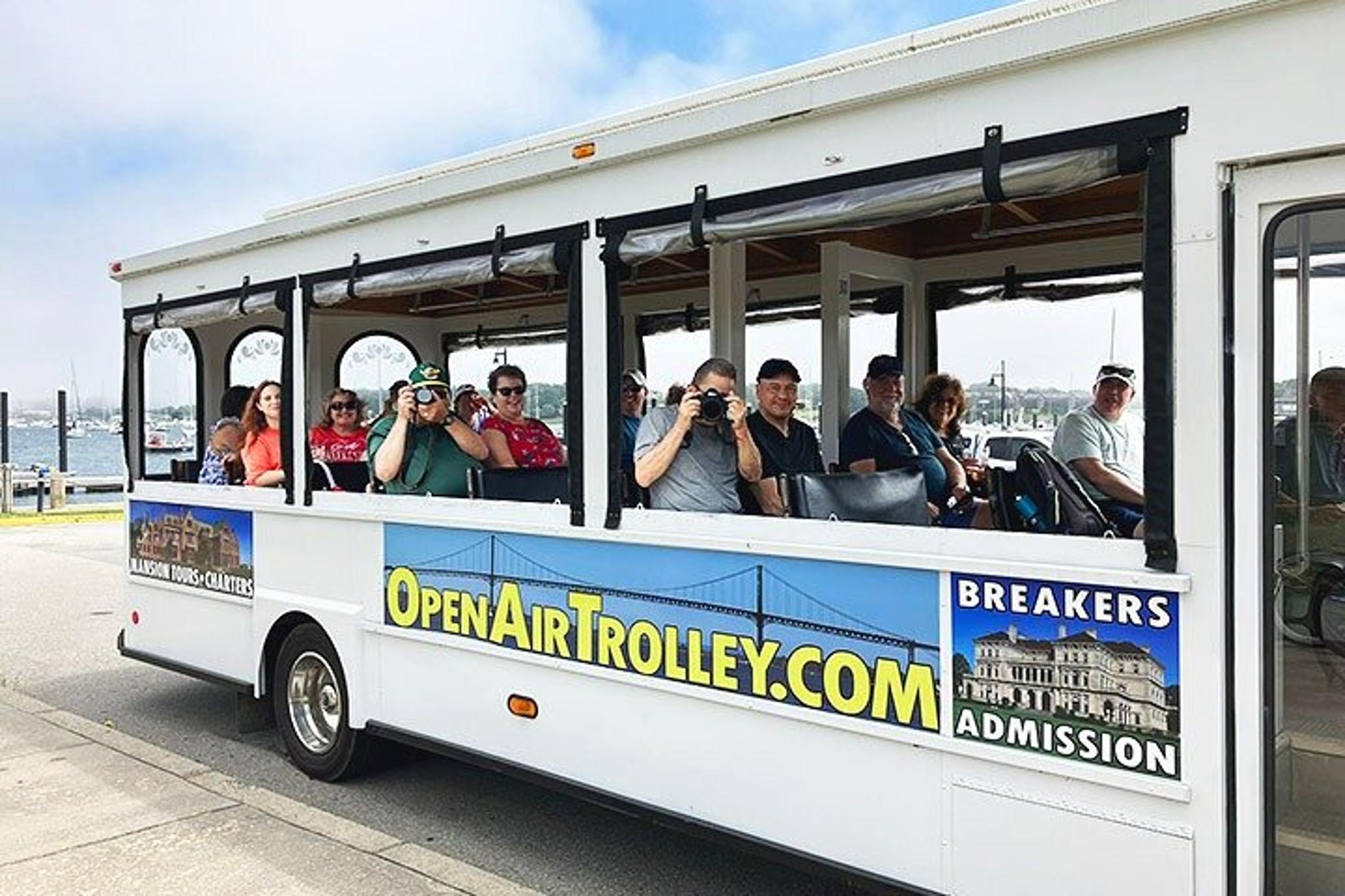 Newport Trolley Tour with Breakers Admission