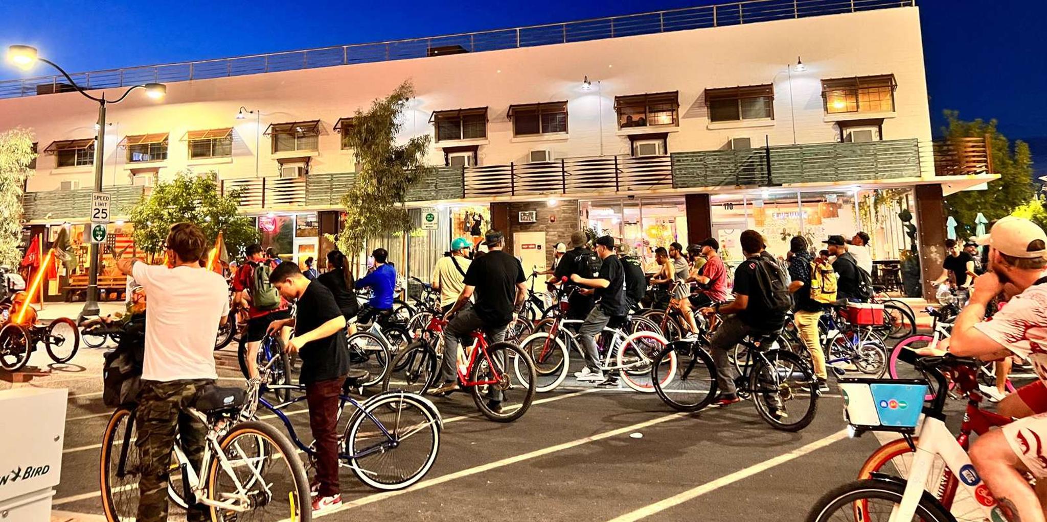 Las Vegas Bar Crawl Off The Beaten Path 2 hr - Image 3