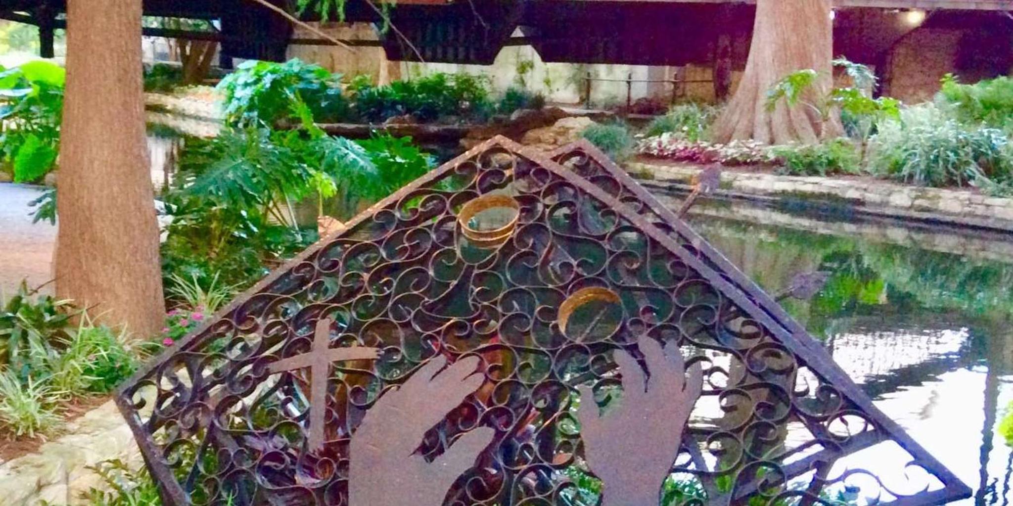 San Antonio Riverwalk and Downtown Walking Tour - Image 5