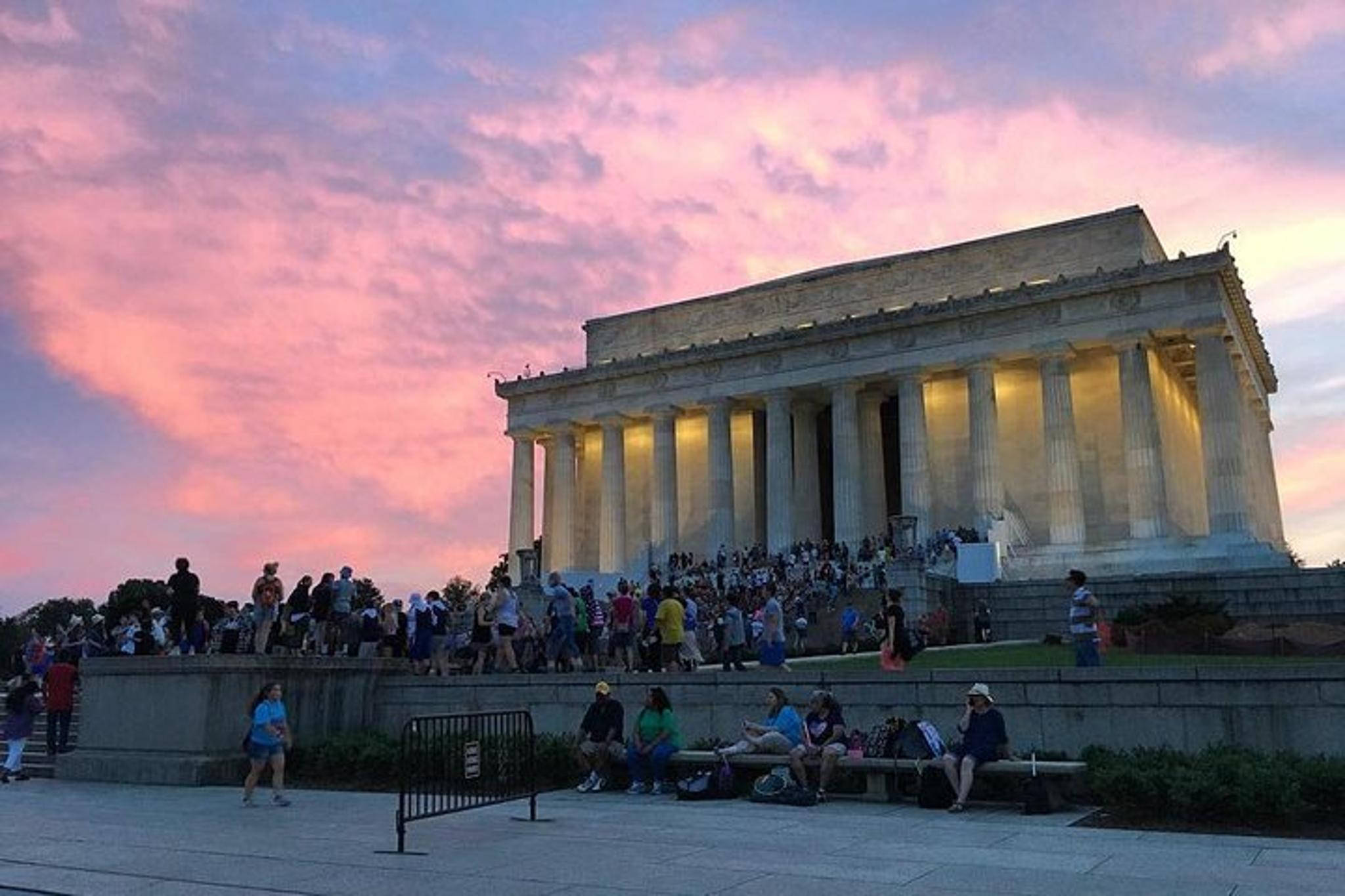 Washington DC Monuments Walking Tour - Image 4
