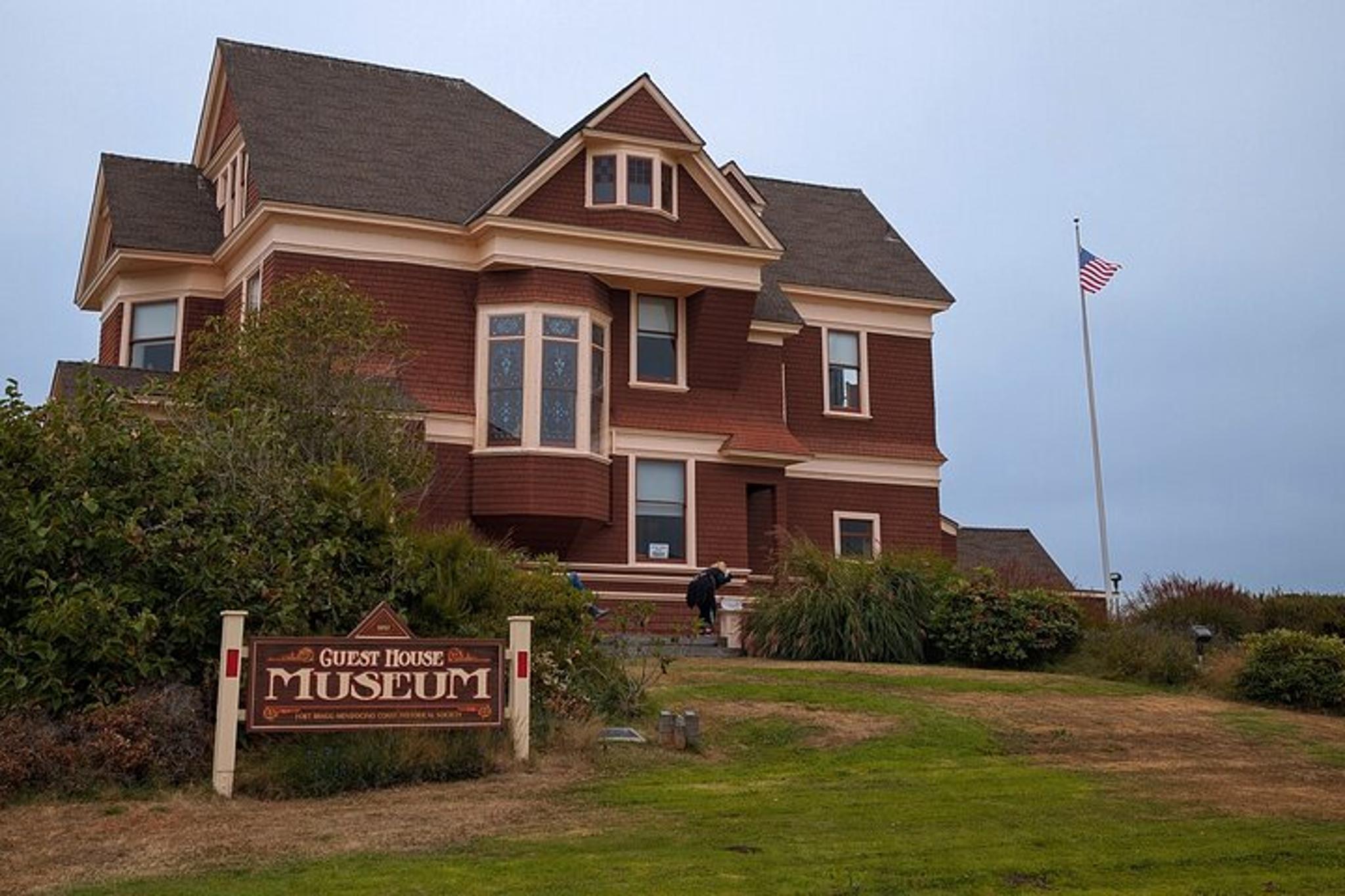 Fort Bragg Scavenger Hunt Walking Tour - Image 5