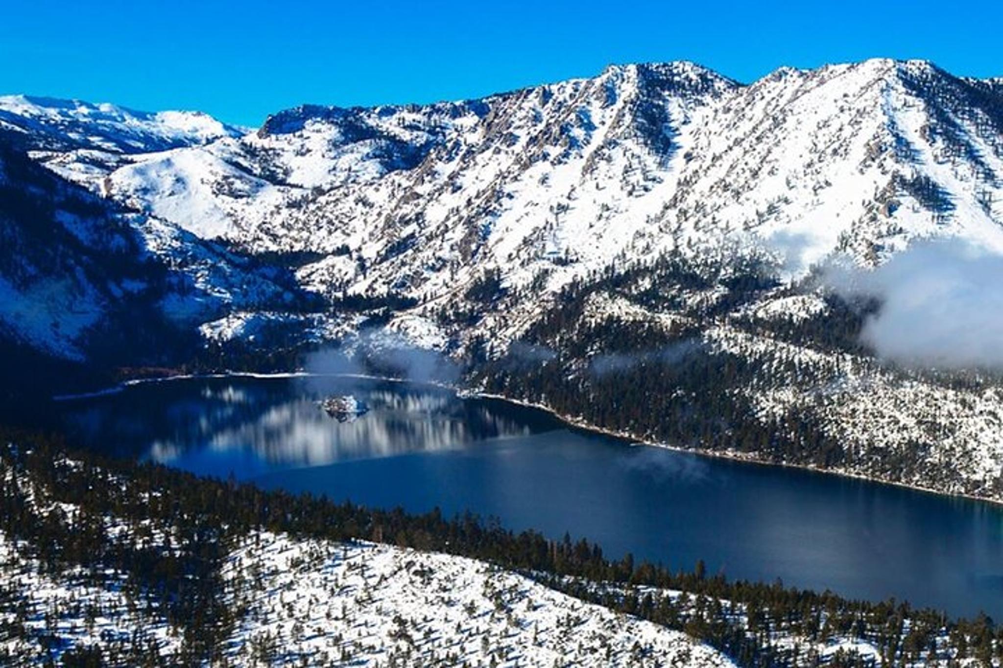 Lake Tahoe Helicopter Tour of Emerald Bay - Image 6