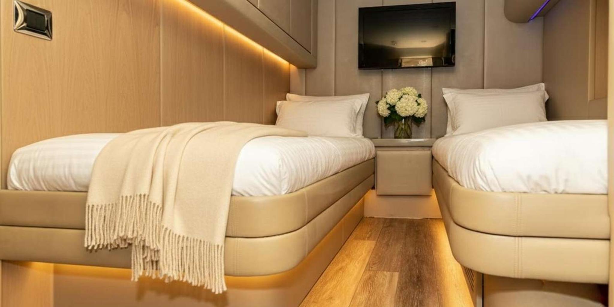 Miami Biscayne Bay Yacht Cruise with Water Toys - Image 6