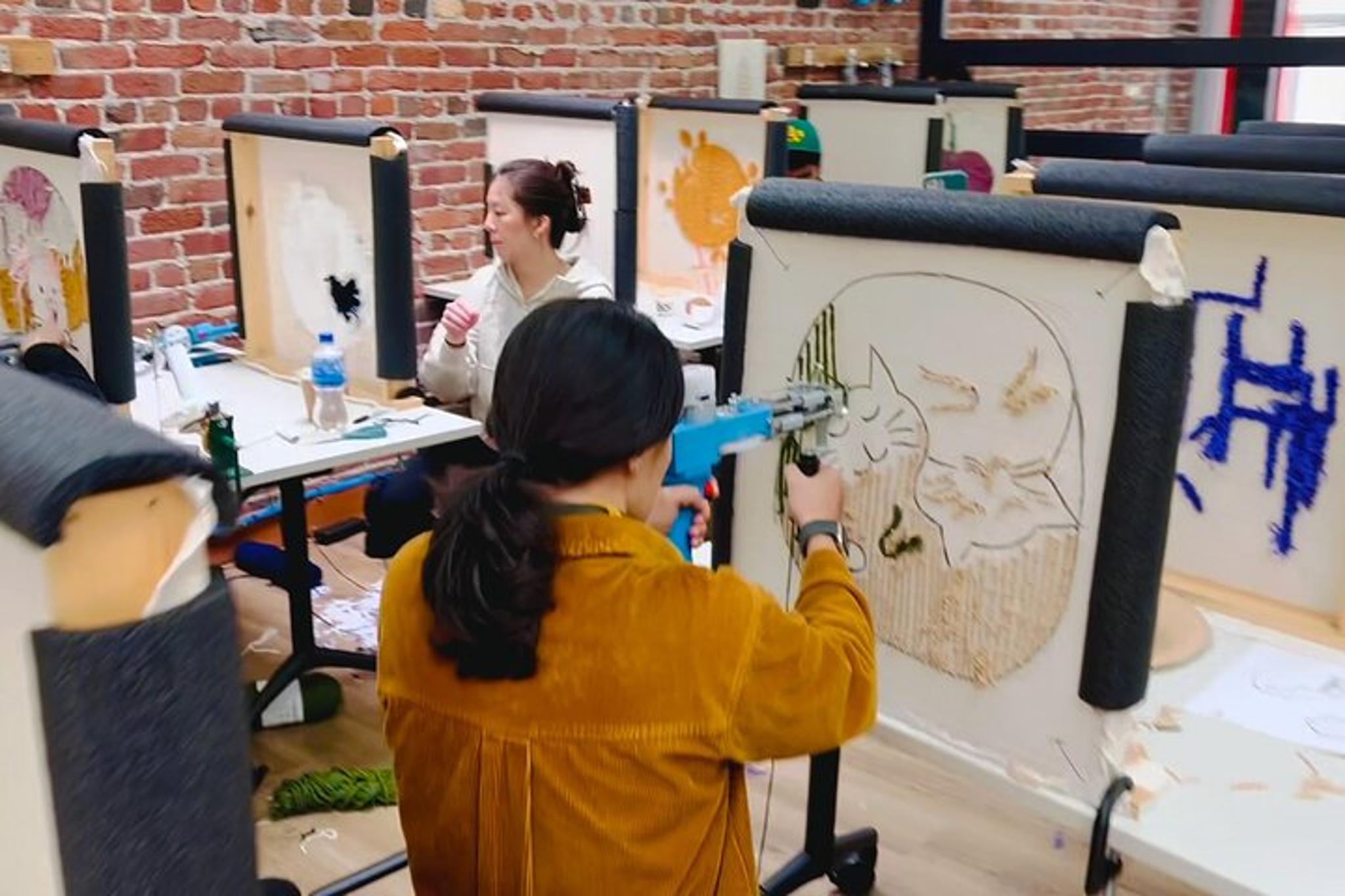 San Francisco Rug Tufting Workshop - Image 3