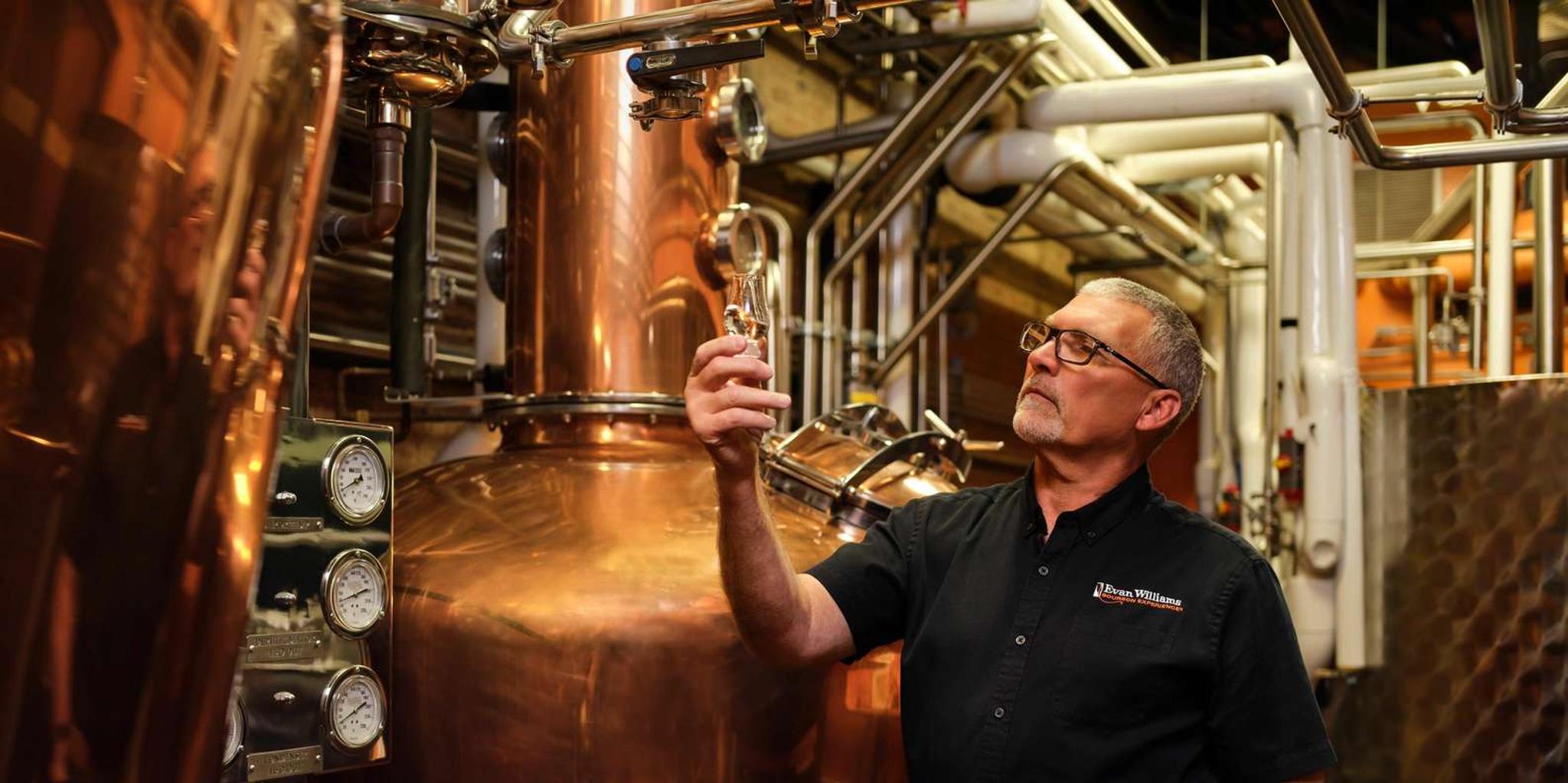 Louisville Evan Williams Bourbon Experience Tour 1 hr - Image 2