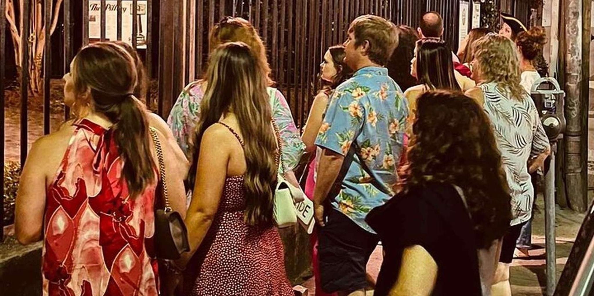 Charleston Haunted Booze and Boos Walking Tour - Image 1