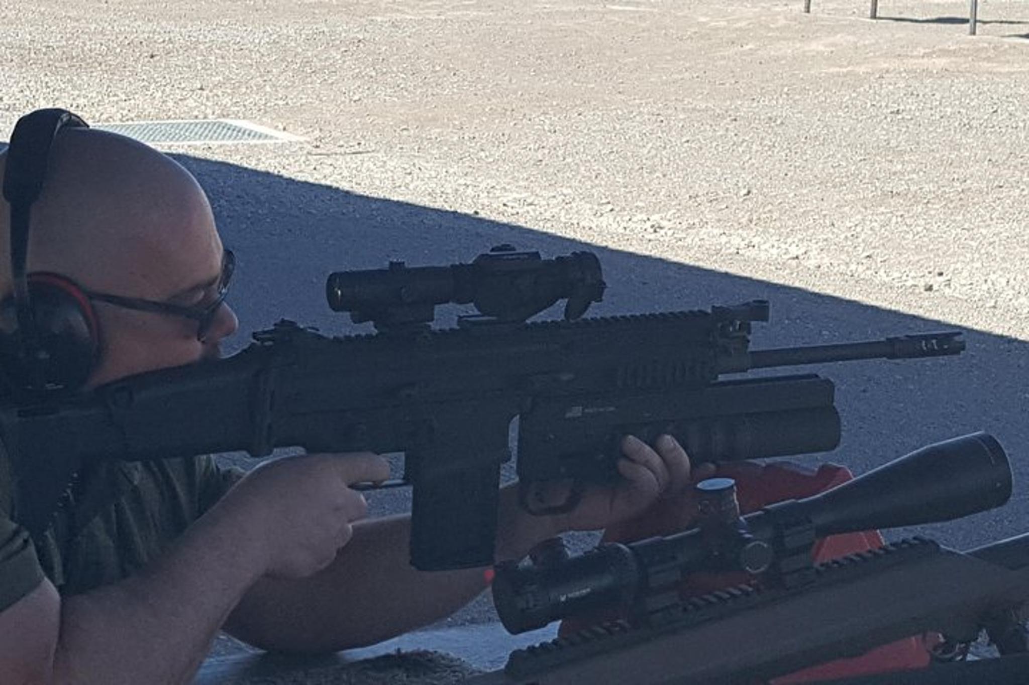 Las Vegas Shooting Experience 3 hr - Image 6