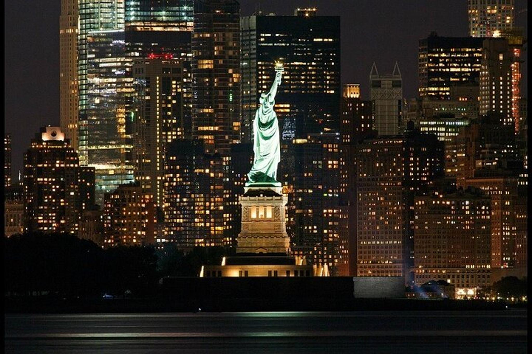 New York City Private Lights Tour - Image 3