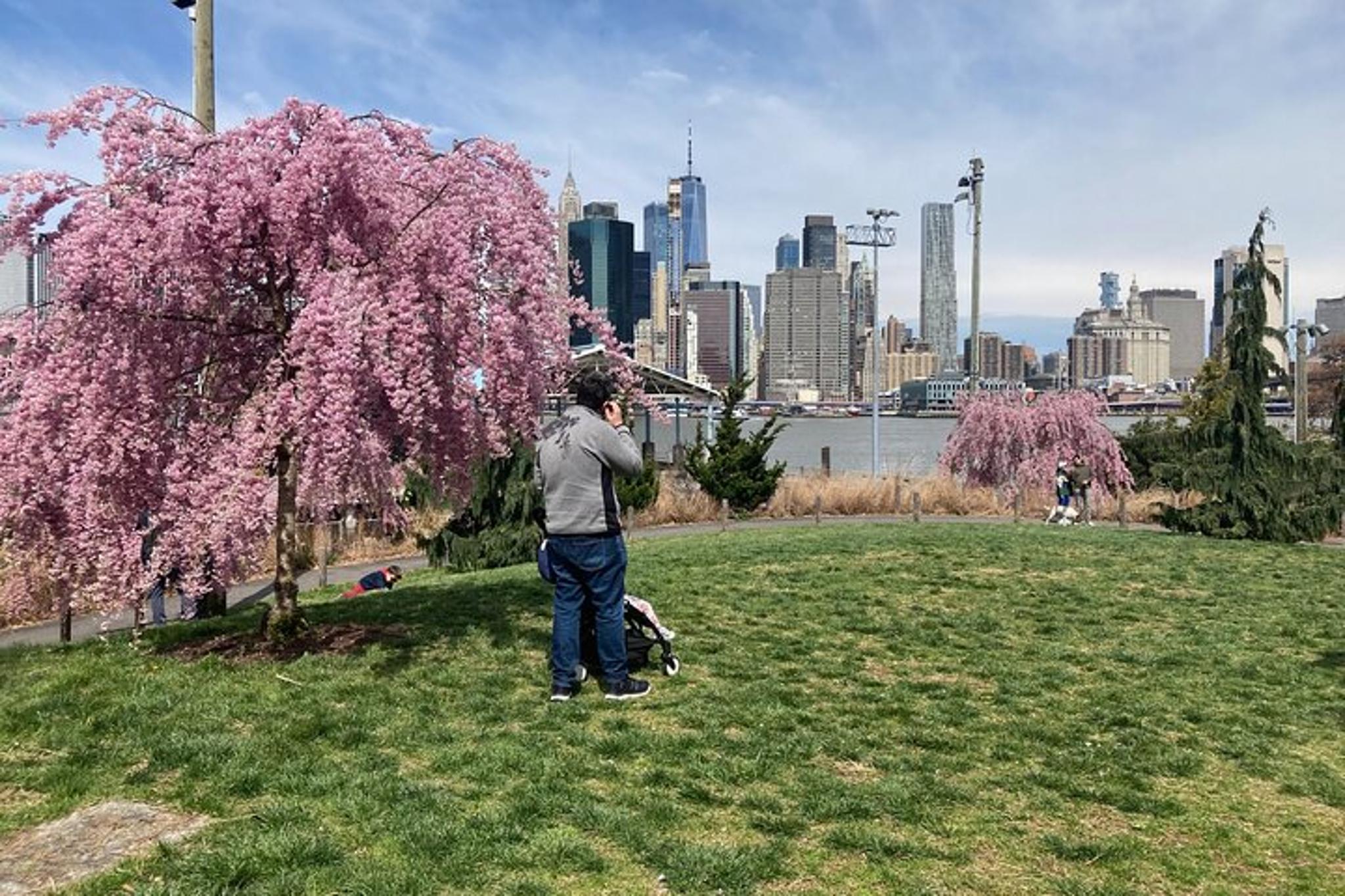 New York City Brooklyn Bridge Bike Tour - Image 4