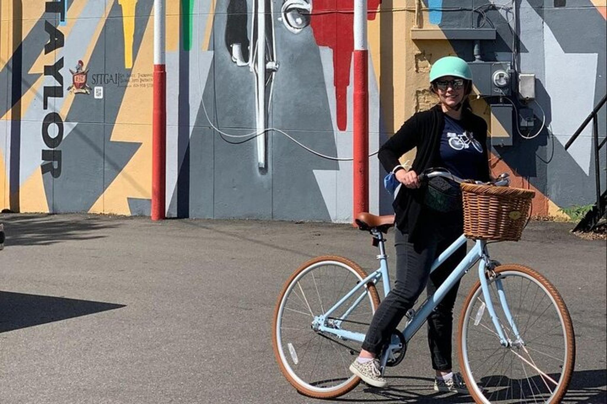 Richmond Art and Secret Garden Bike Tour - Image 2