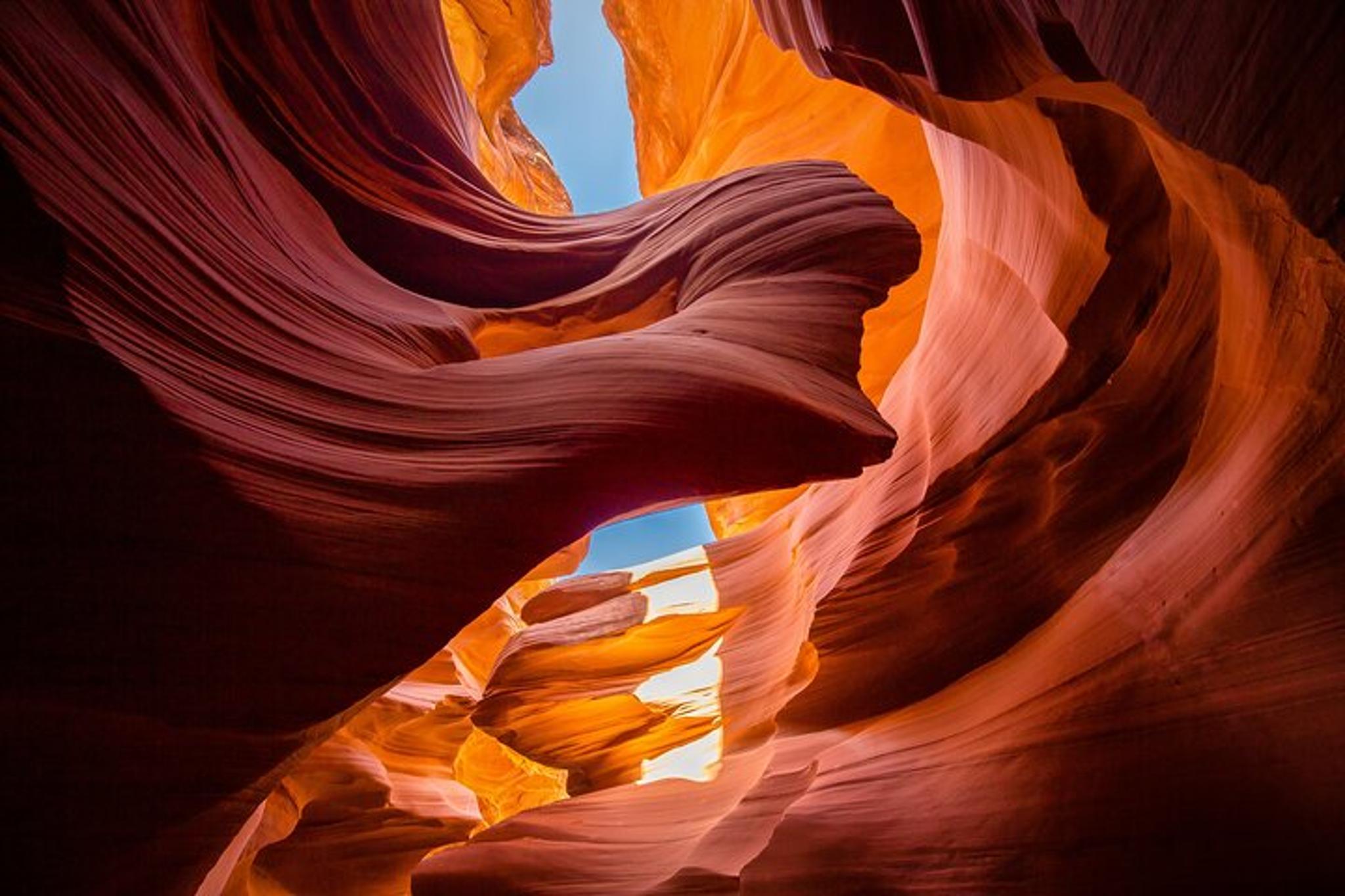 Utah National Parks & Antelope Canyon 6 Day Tour