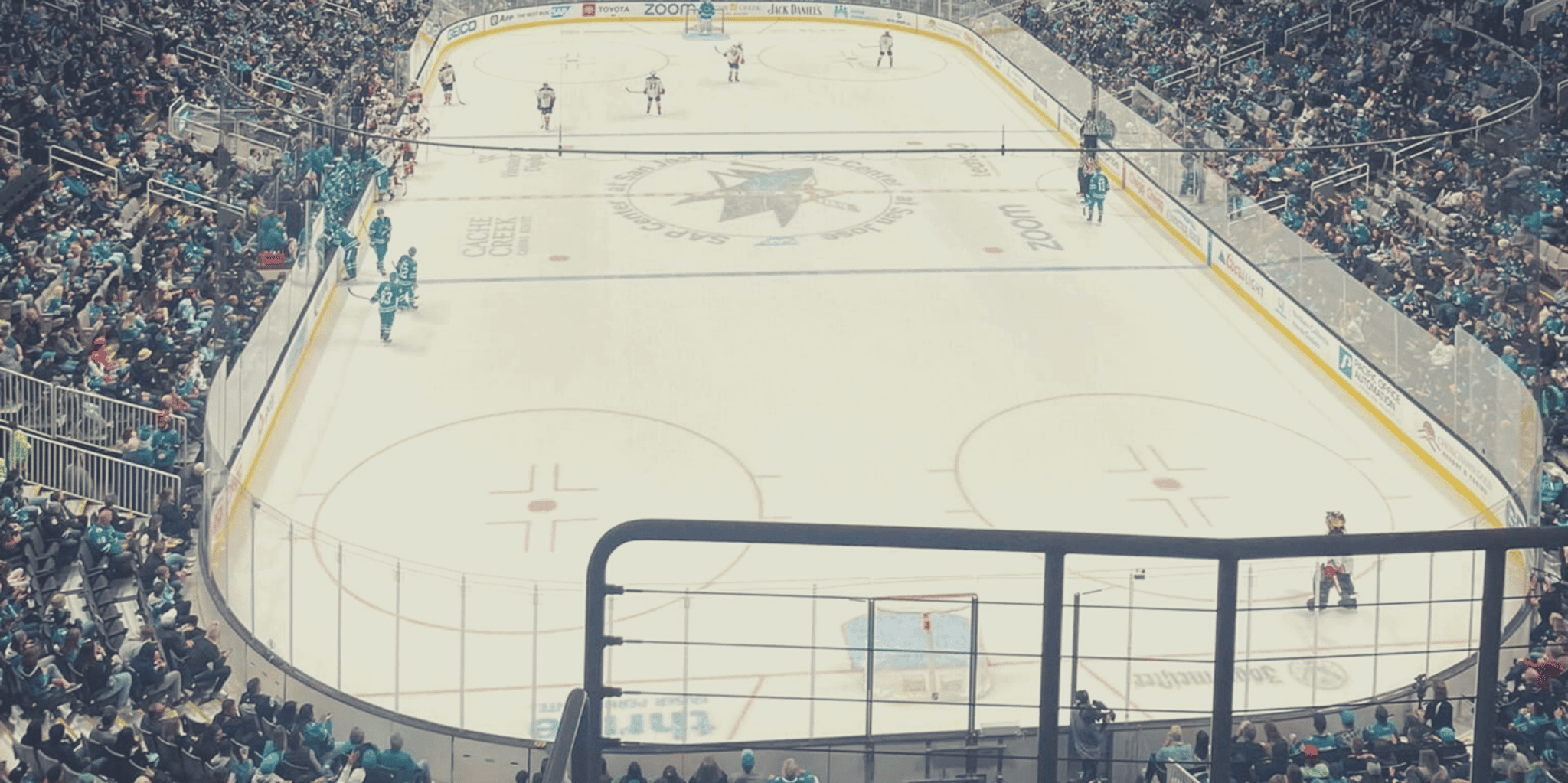 San Jose Sharks Ice Hockey Game - Image 3