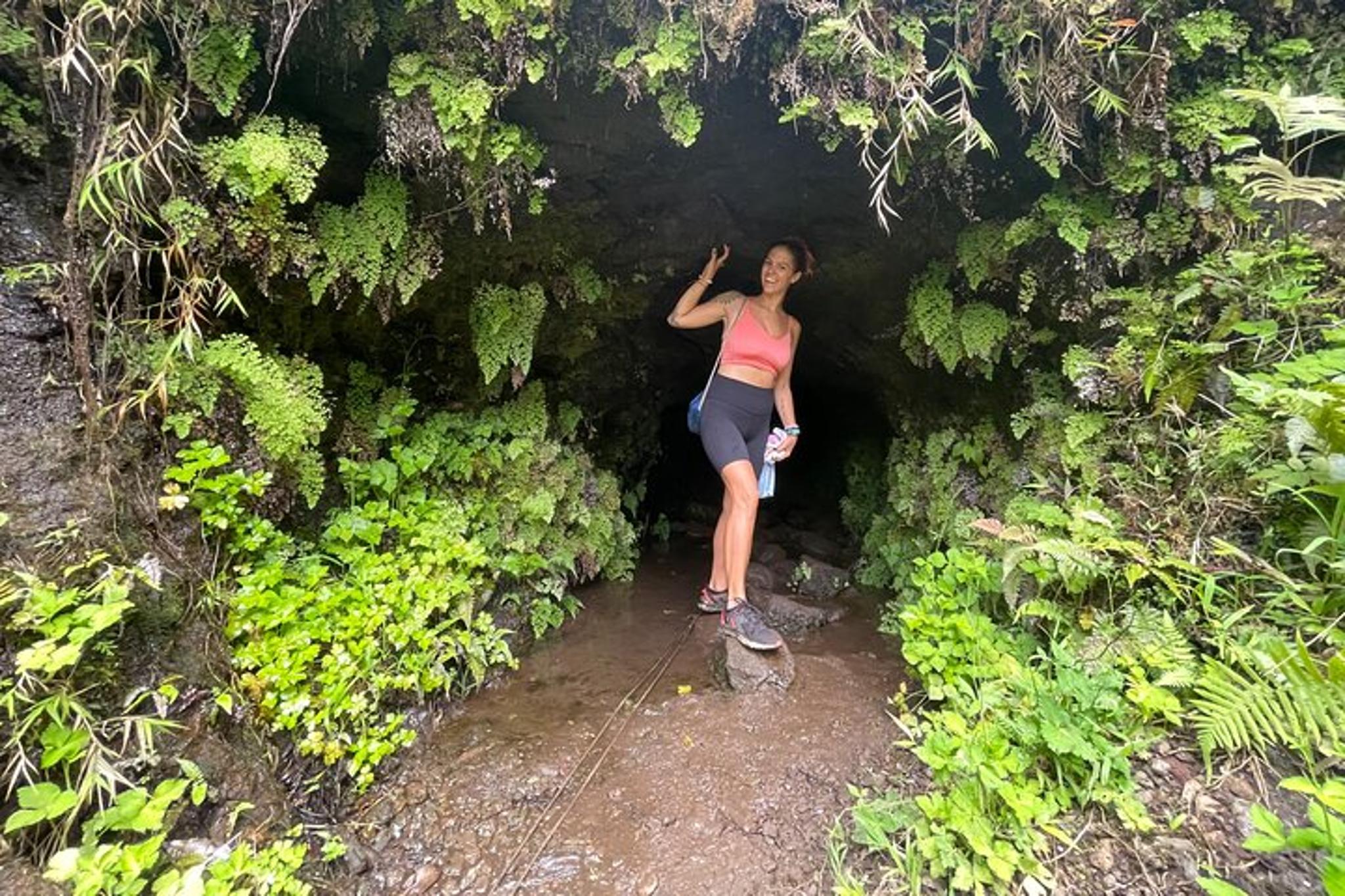 Oahu Hidden Waterfalls and Beaches Tour - Image 3