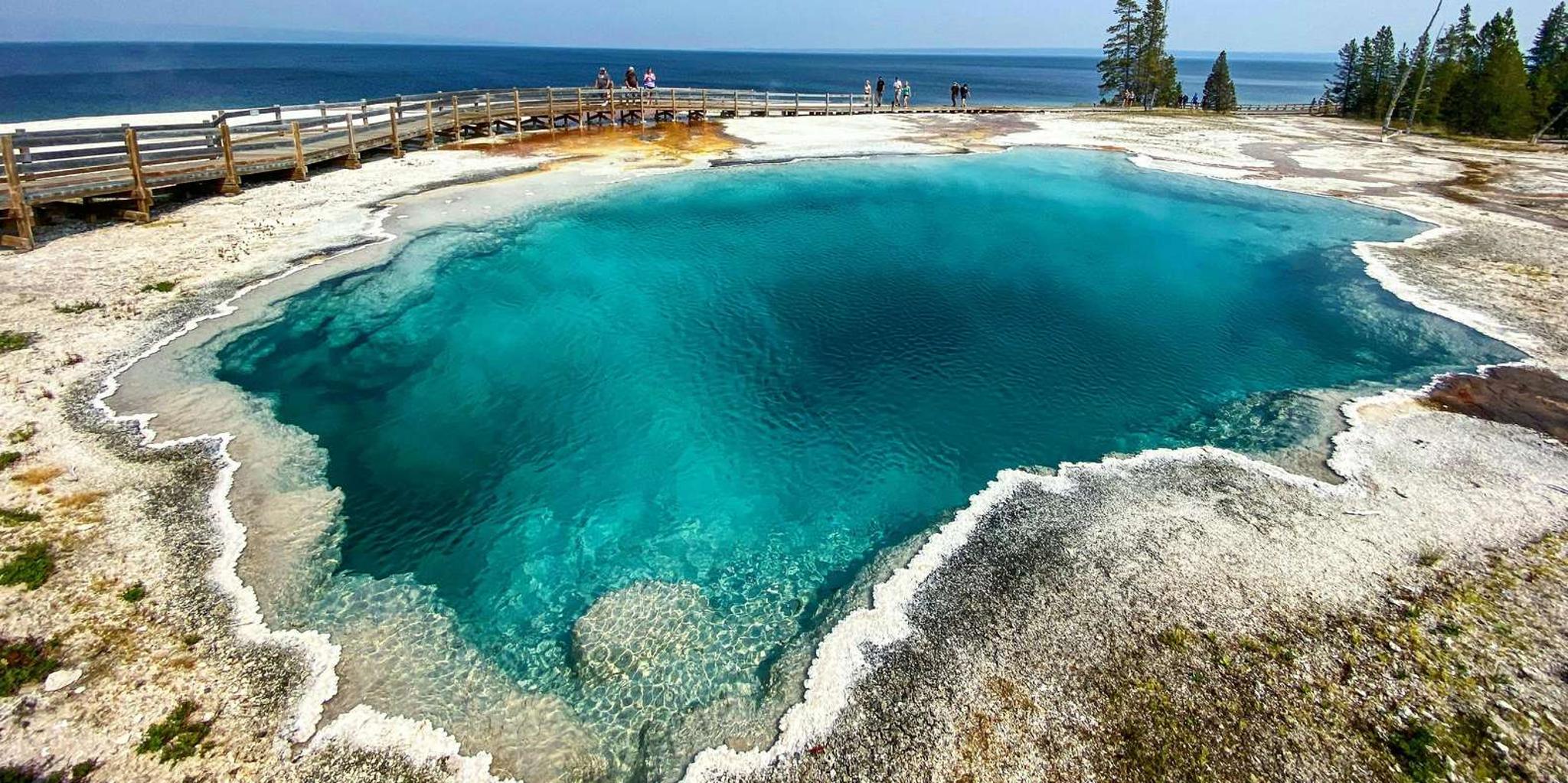 Salt Lake City Yellowstone & Grand Teton Tour 4-Day - Image 6