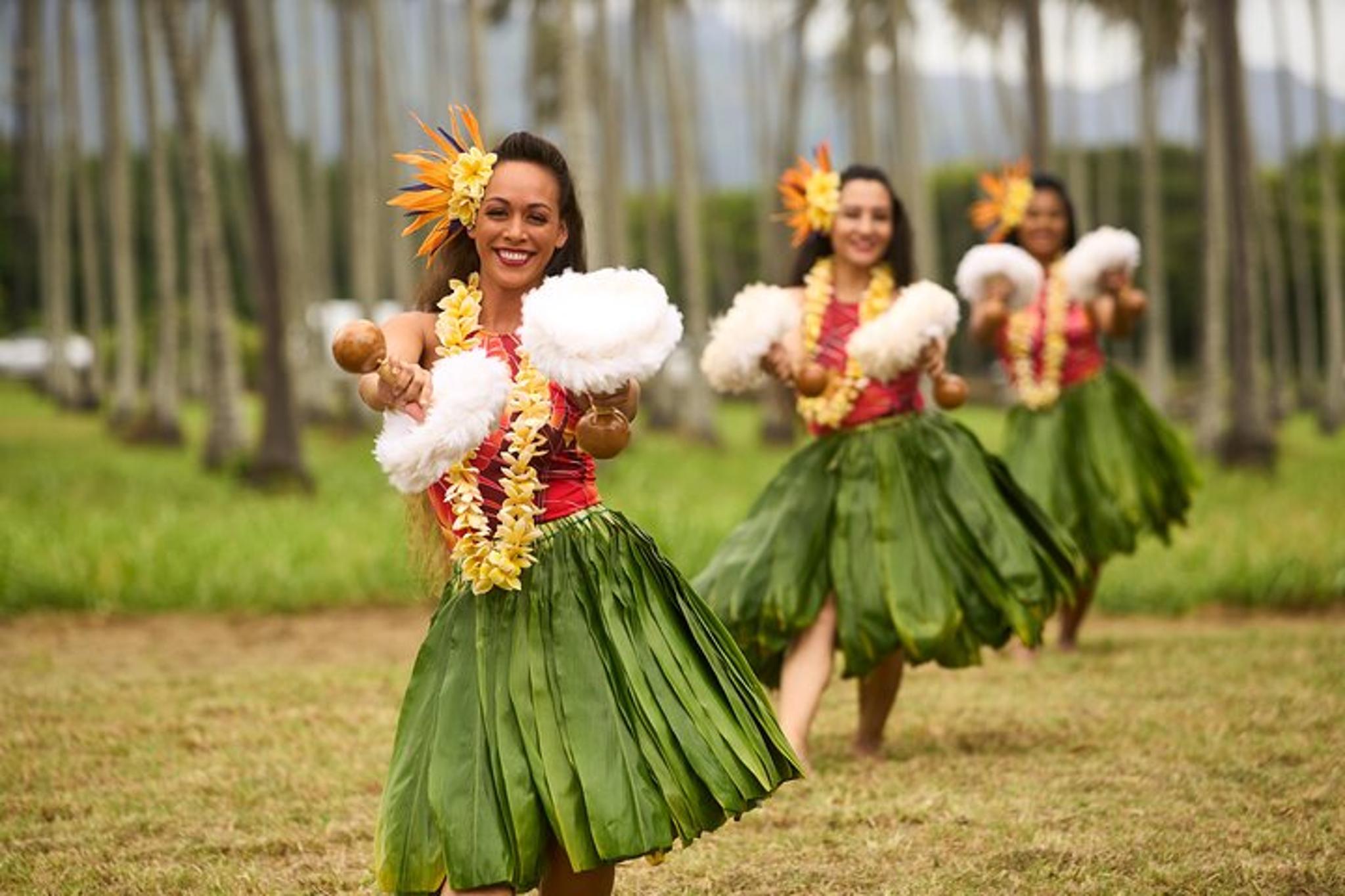Kauai Luau Ka Hikina with Dinner and Lei Greeting - Image 2