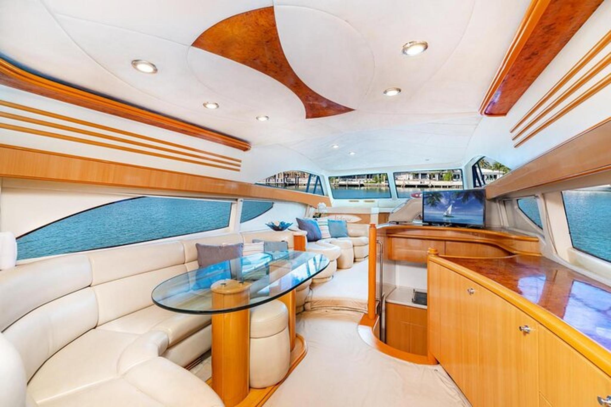 Miami Private Yacht Charter on a 50 ft Yacht 2 hr - Image 1