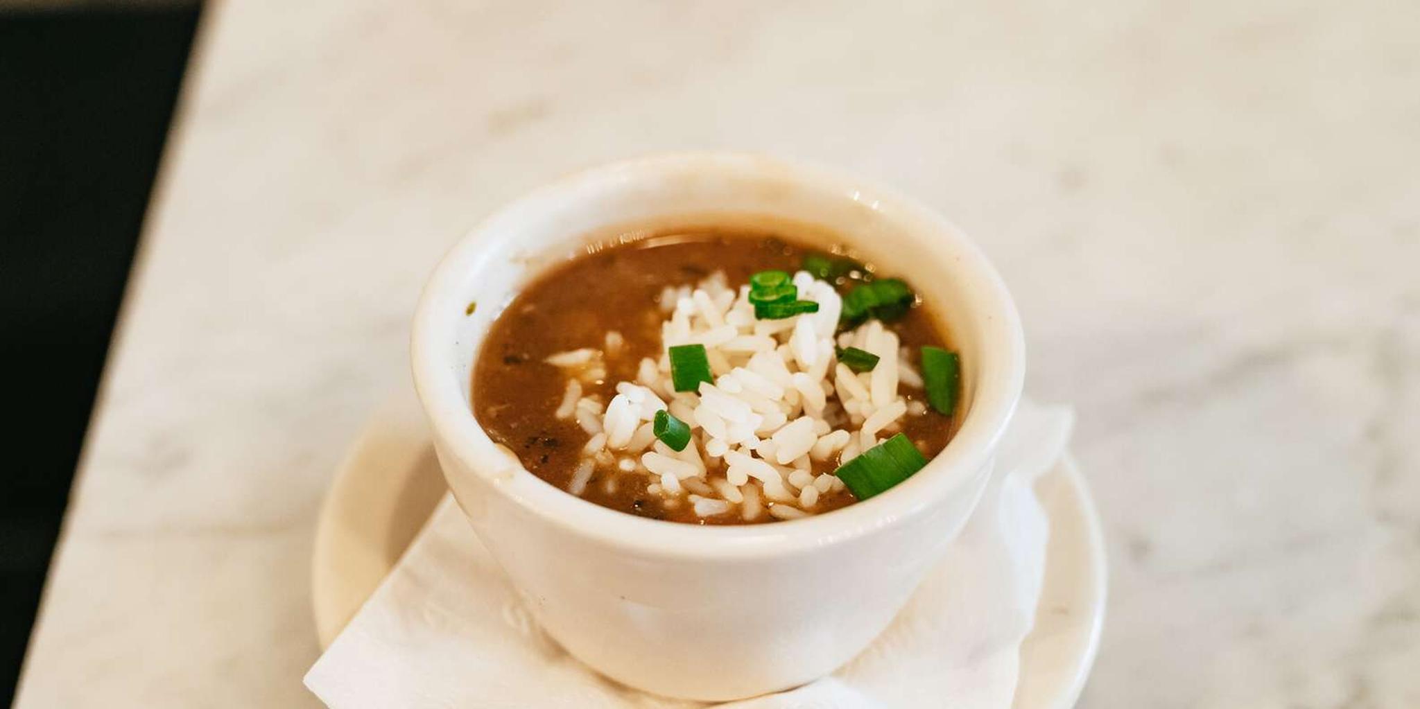 New Orleans French Quarter Food Tour - Image 4