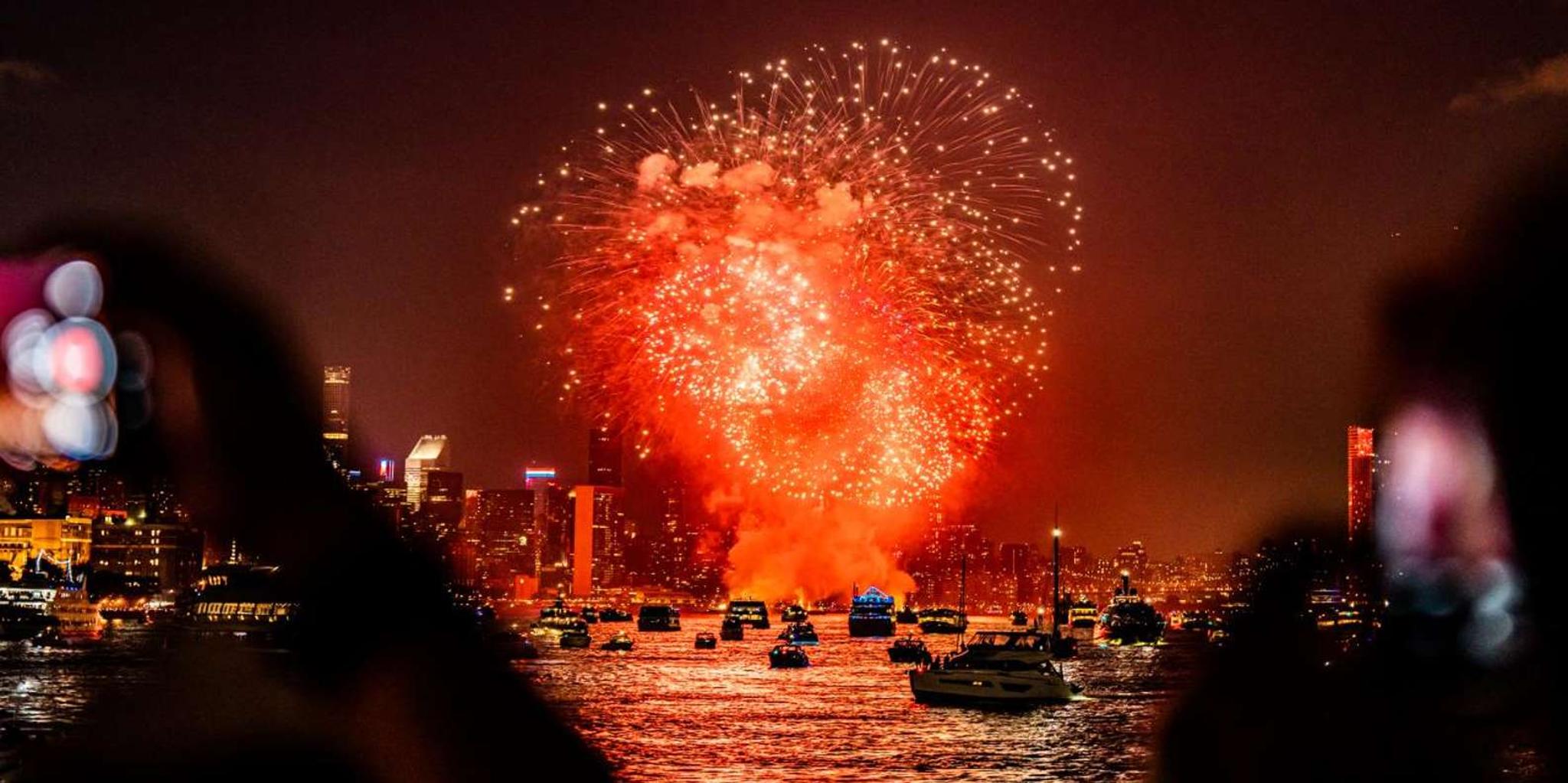 New York City 4th of July Fireworks Yacht Cruise