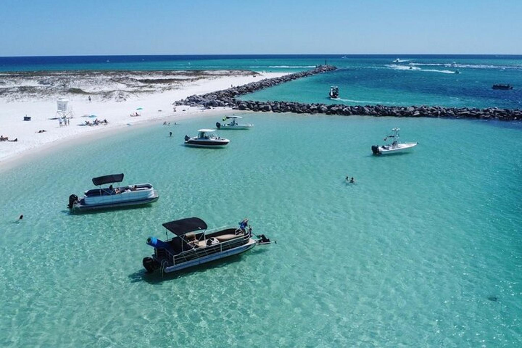 Fort Walton Beach Pontoon Rental with Lily Pad - Image 2