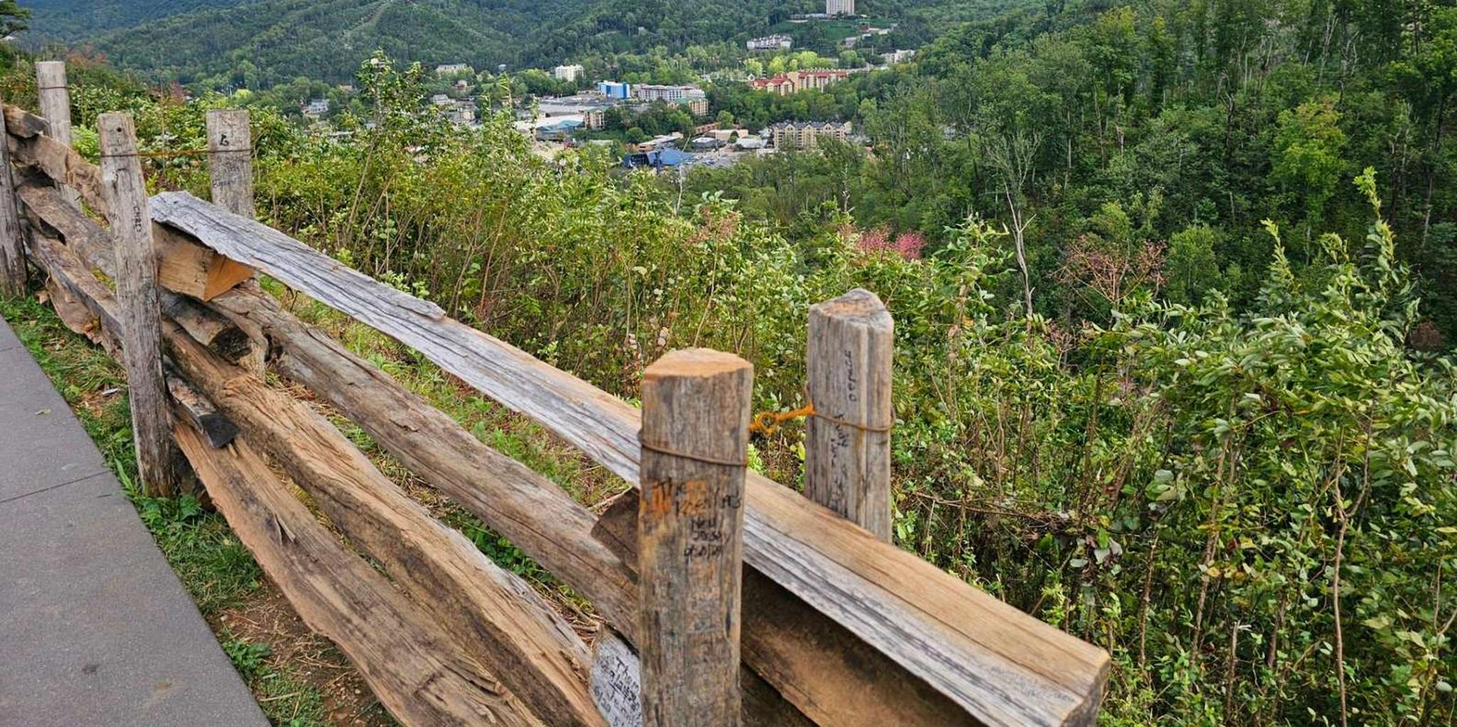 Pigeon Forge Smokies Adventure Loop Guided Tour 2.5 hr - Image 6