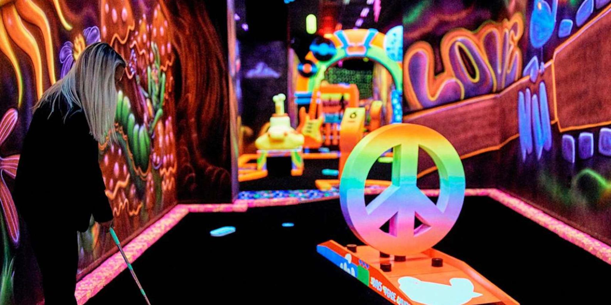 Bloomington Mini Golf at Mall of America - Image 3