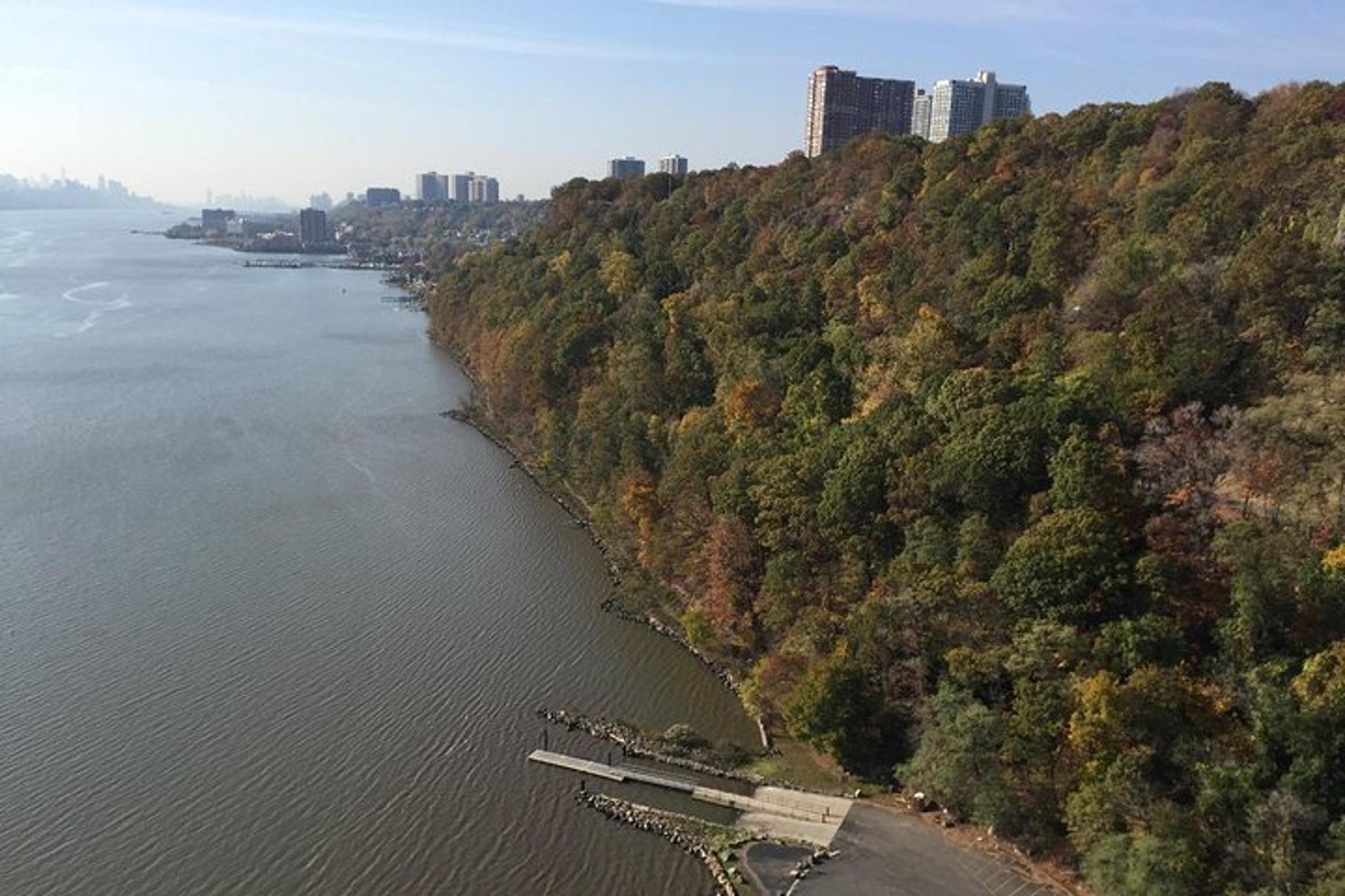 New York George Washington Bridge and Palisades Hike - Image 6