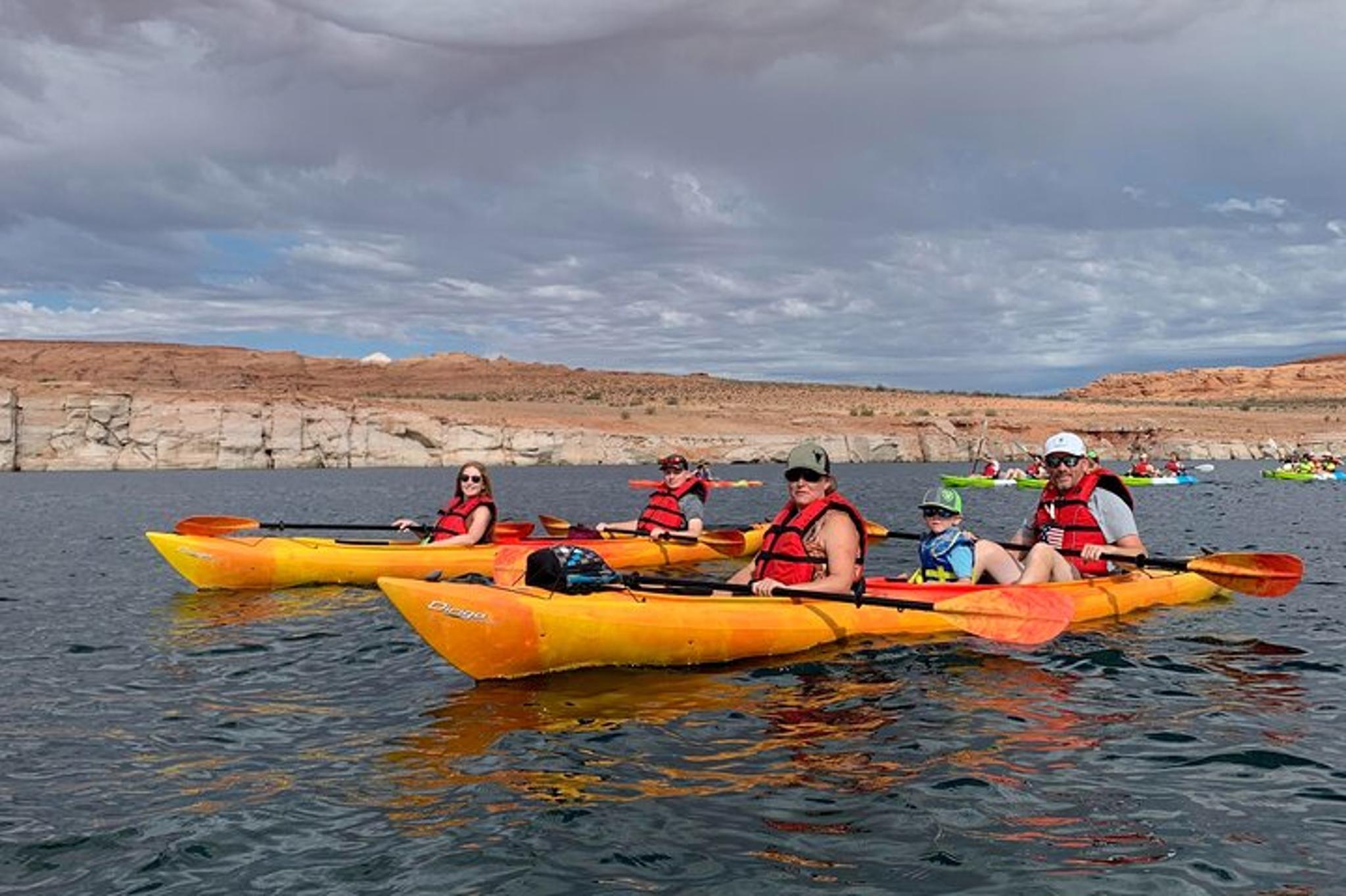 Antelope Canyon Kayaking and Hike Tour - Image 4