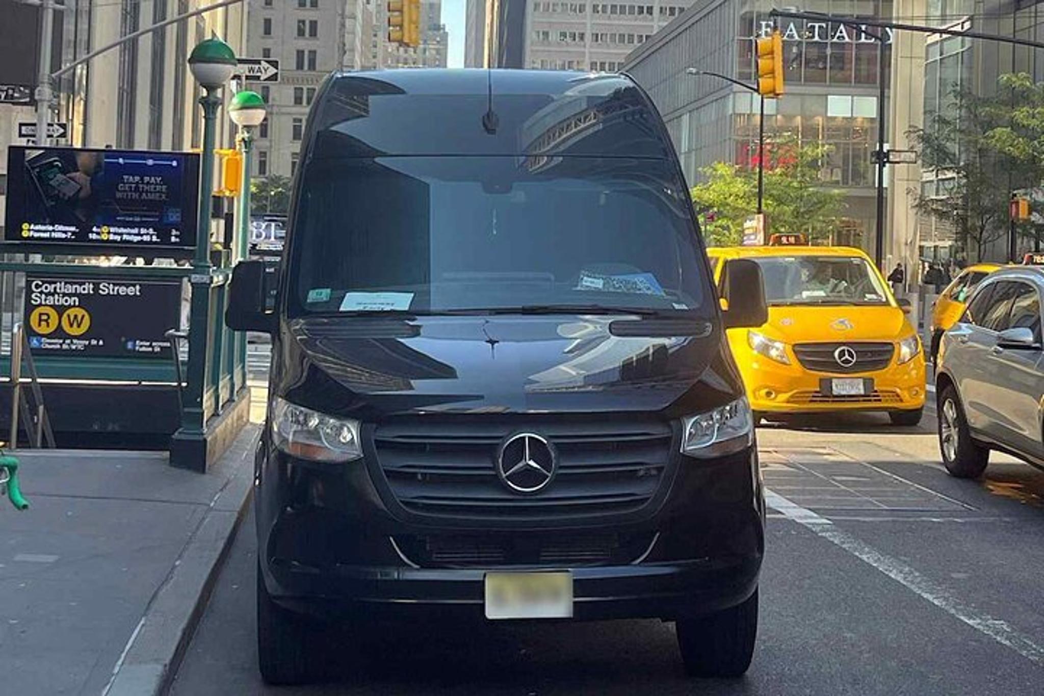 New York City Airport Transfers in Black Van - Image 4
