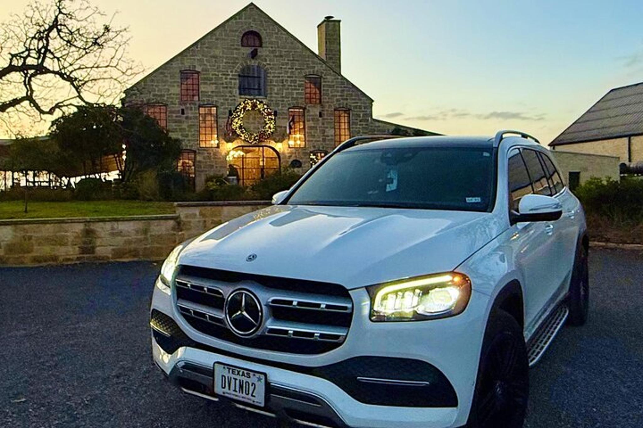 Fredericksburg Private Wine Tour in Mercedes SUV