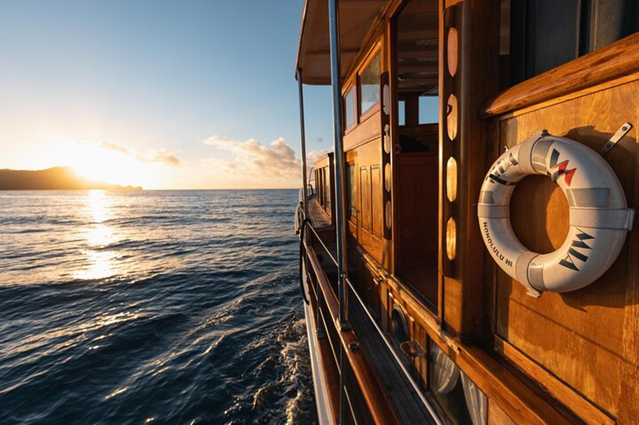 Waikiki Morning Coffee Yacht Cruise - Image 2