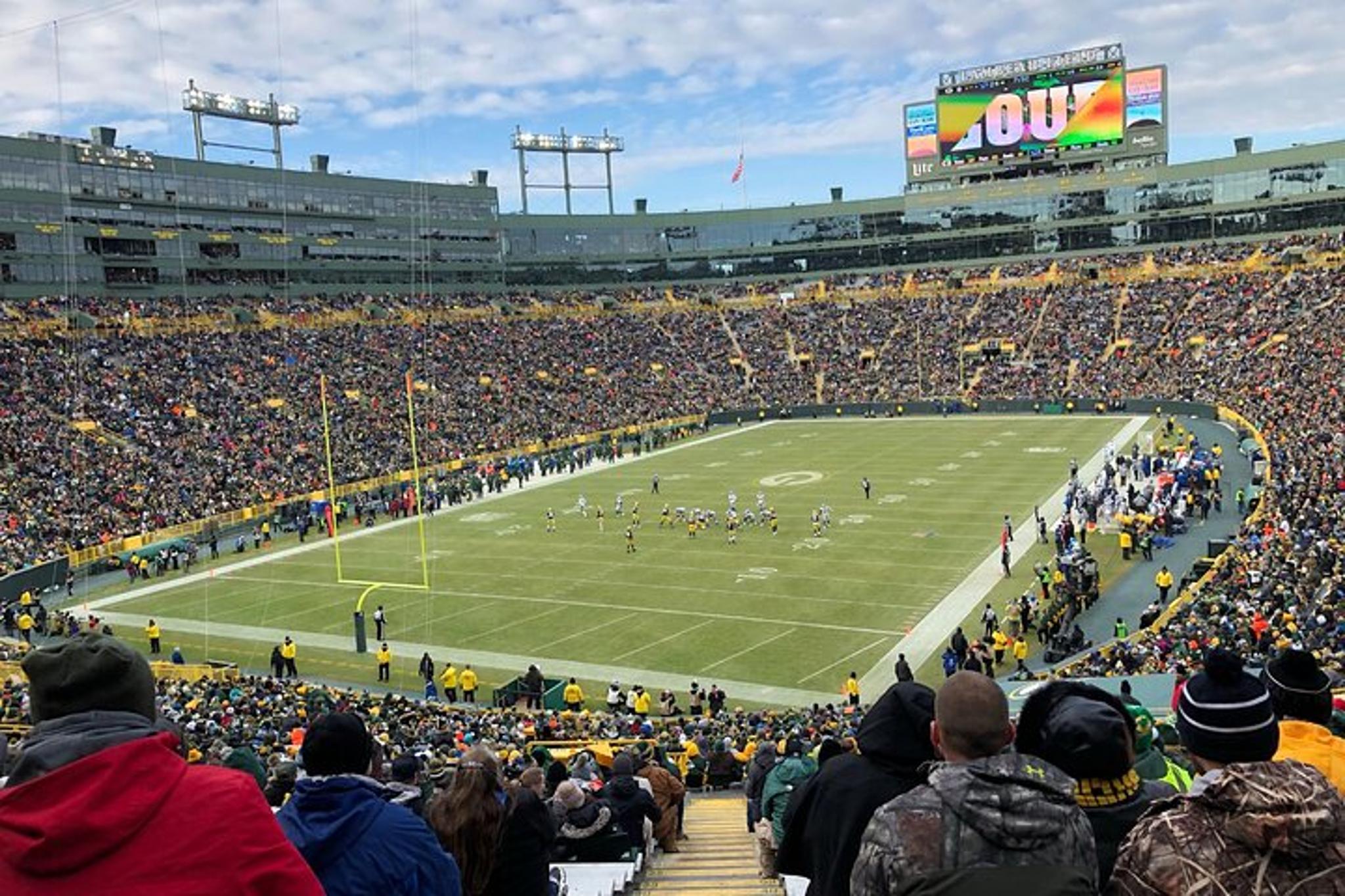 Green Bay Packers Football Game Ticket at Lambeau Field - Image 6