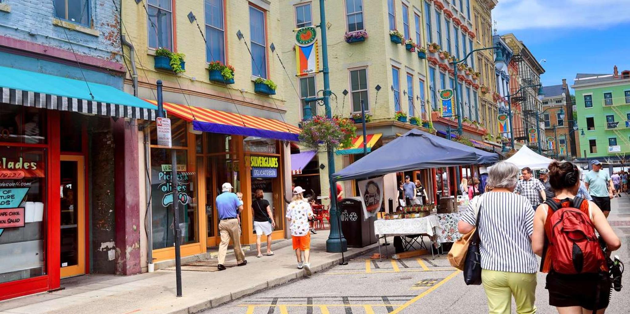 Cincinnati Findlay Market Food Walking Tour - Image 5