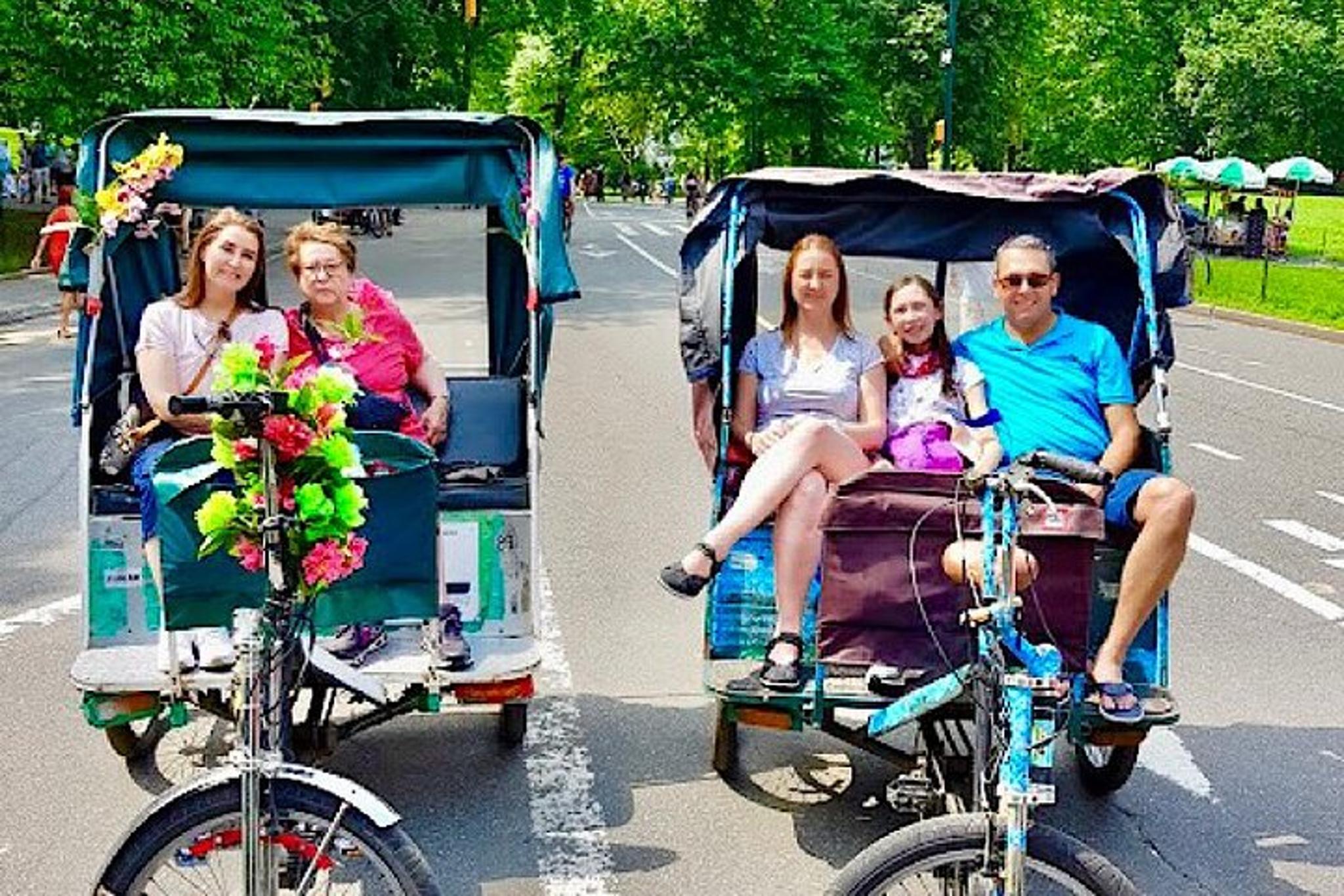 New York Central Park Pedicab Tour - Image 3