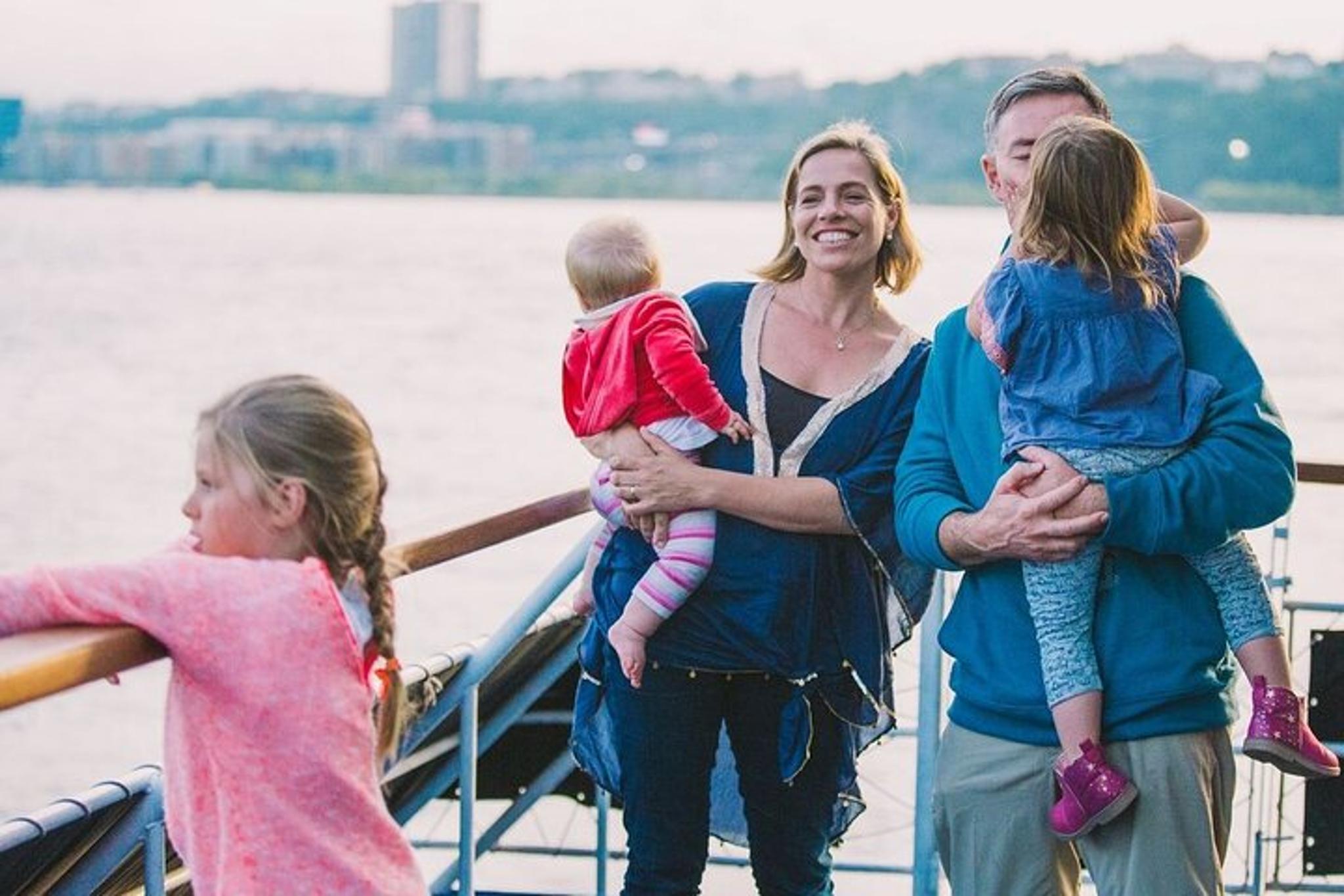 Norfolk Dinner Cruise on the Elizabeth River - Image 2