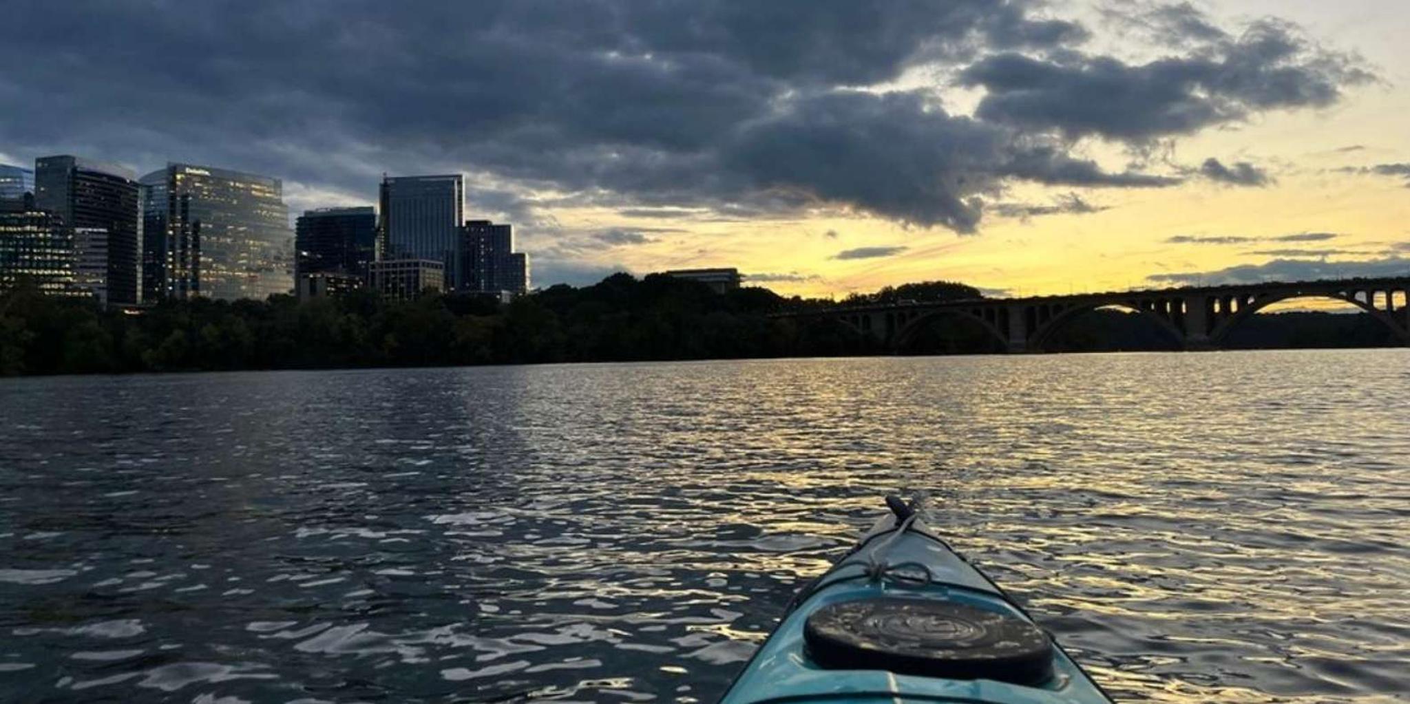 Washington DC Kayak Tour at Sunset 1.5 hr
