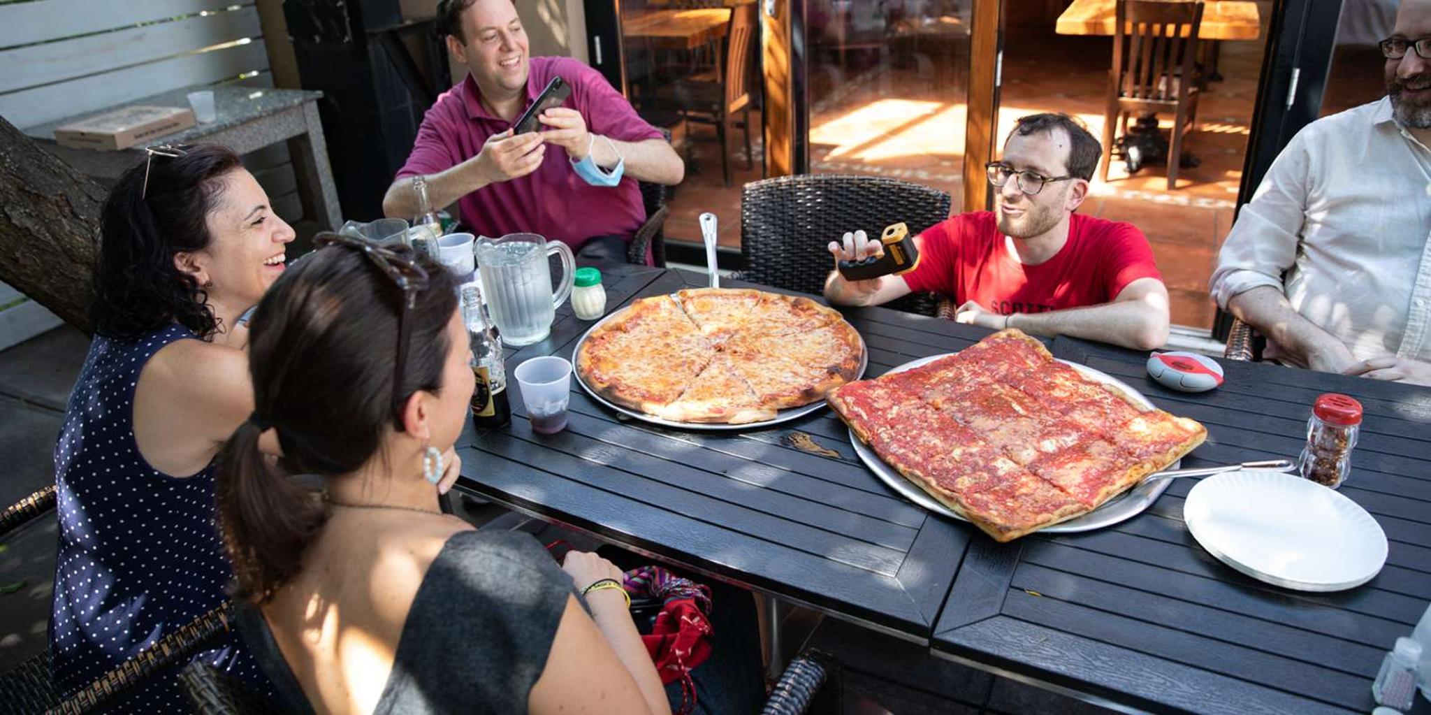 Brooklyn Pizza Walking Tour - Image 6