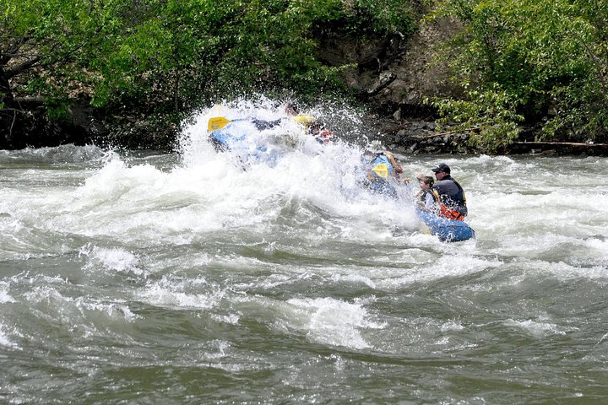 Wenatchee River Rafting and Brewery Tour - Image 5