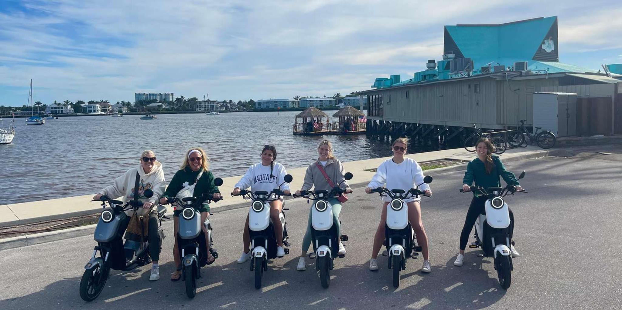 Naples Electric Moped Tour - Image 4