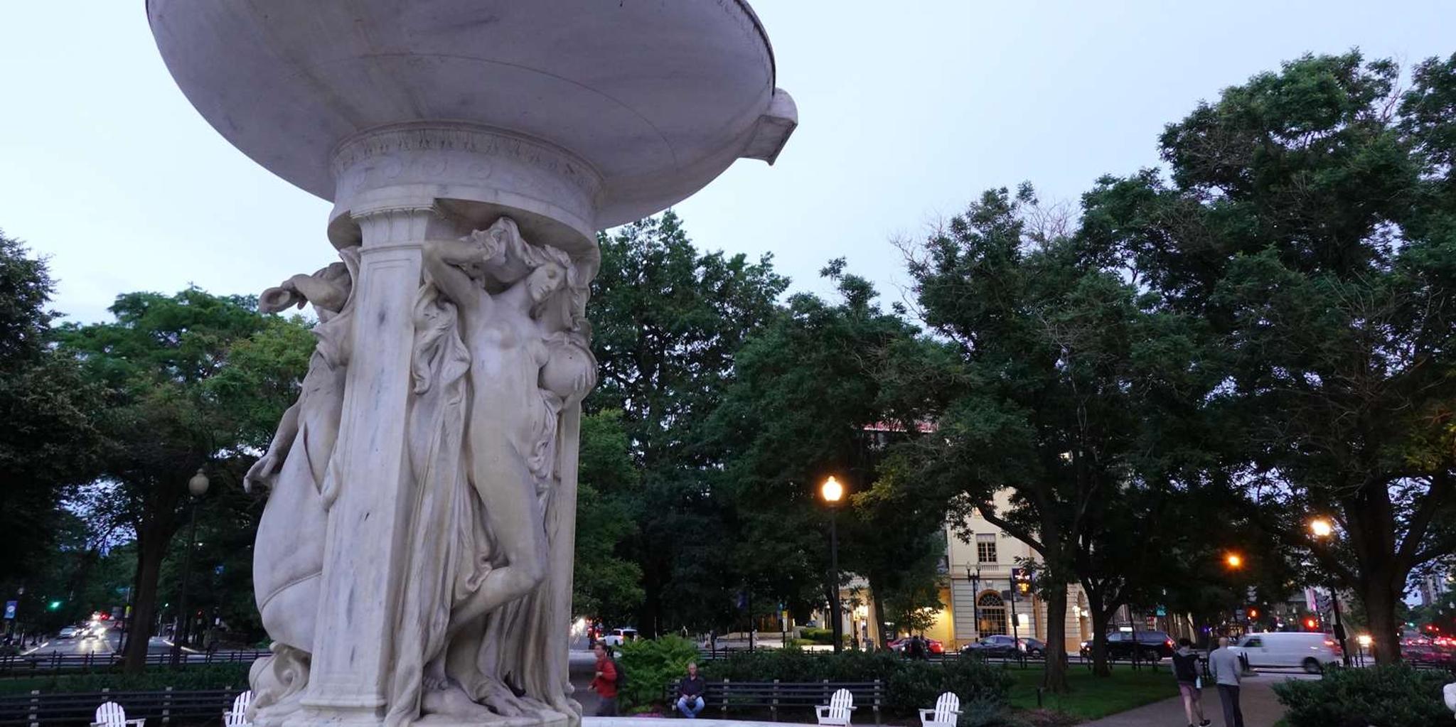Washington D.C. Dupont Mansions Evening Walking Tour - Image 5