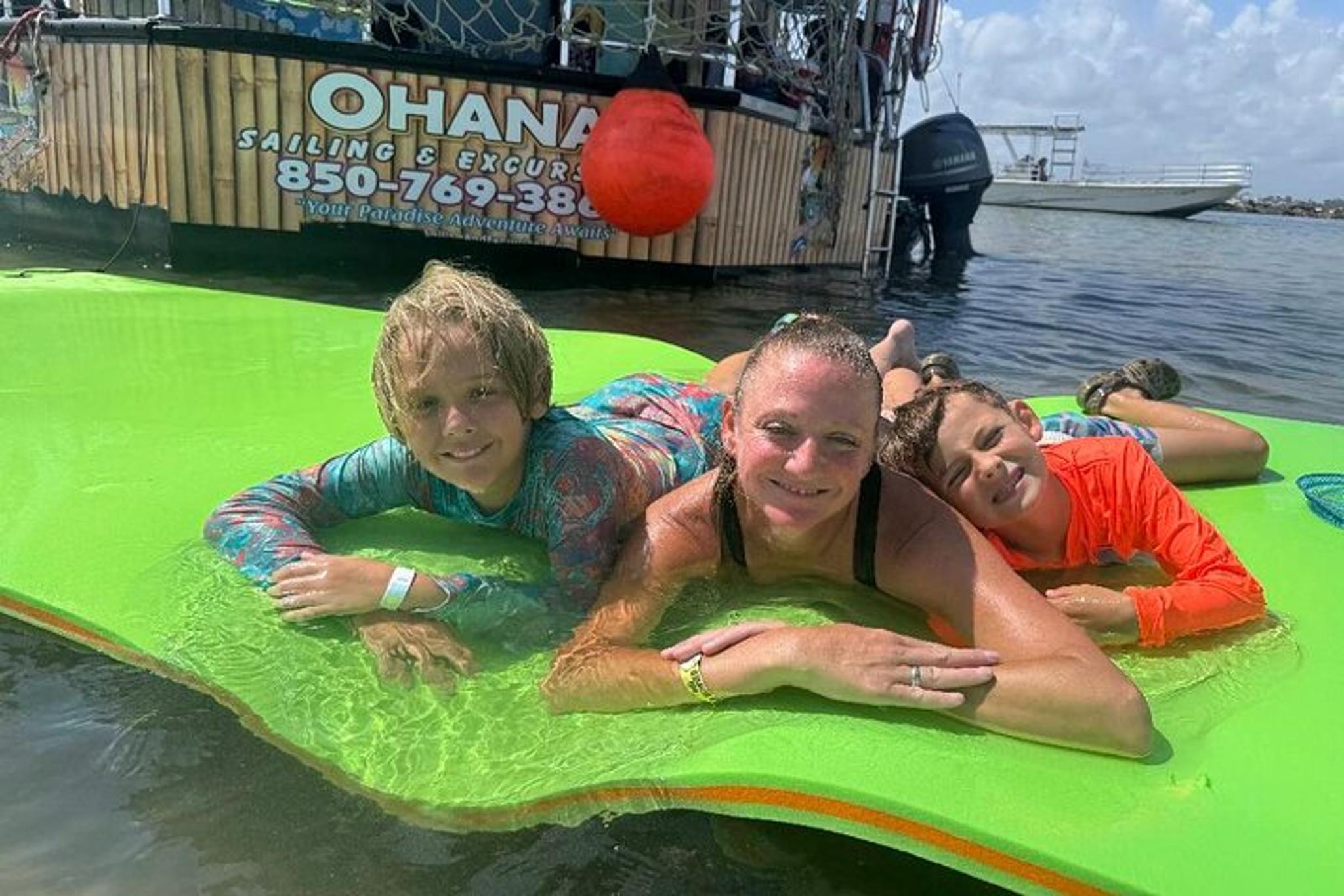 Panama City Tiki Boat Tour to Shell Island 3 hr - Image 5